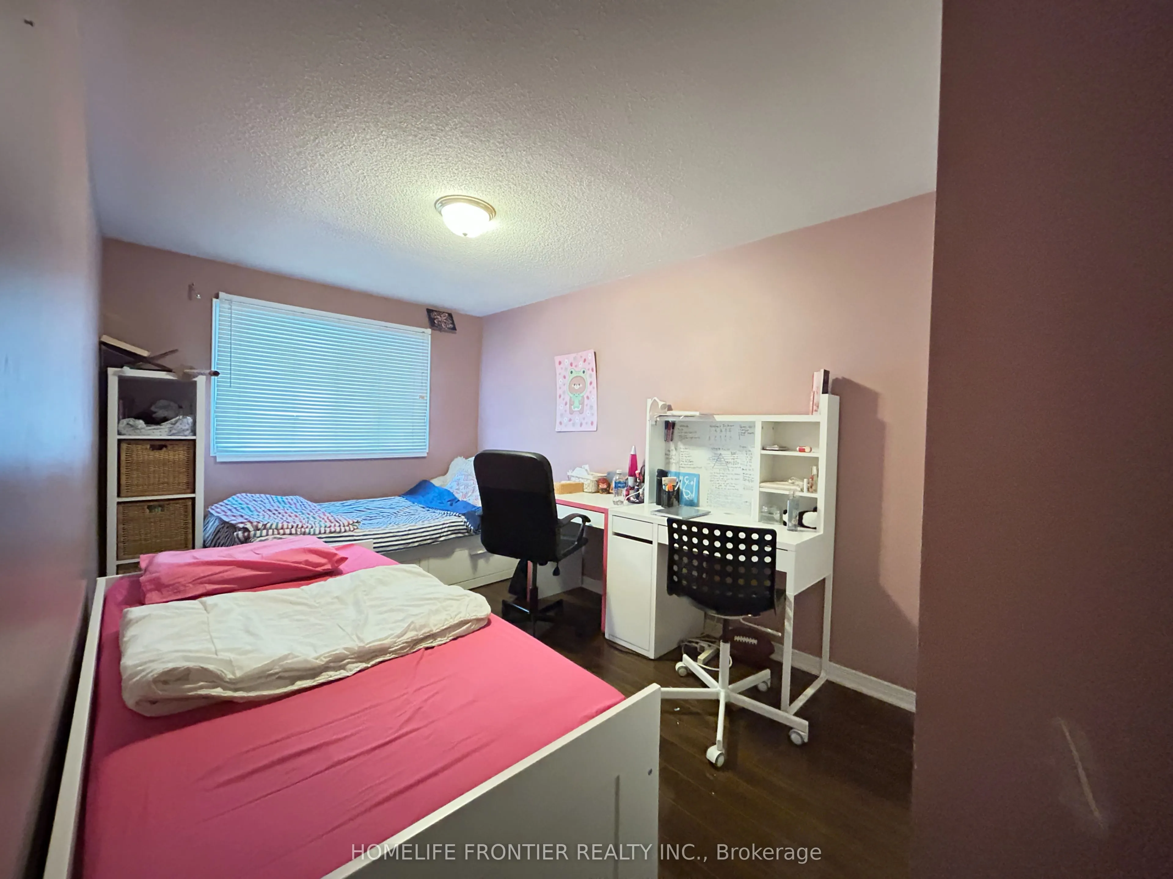 2555 Thomas Street, #36