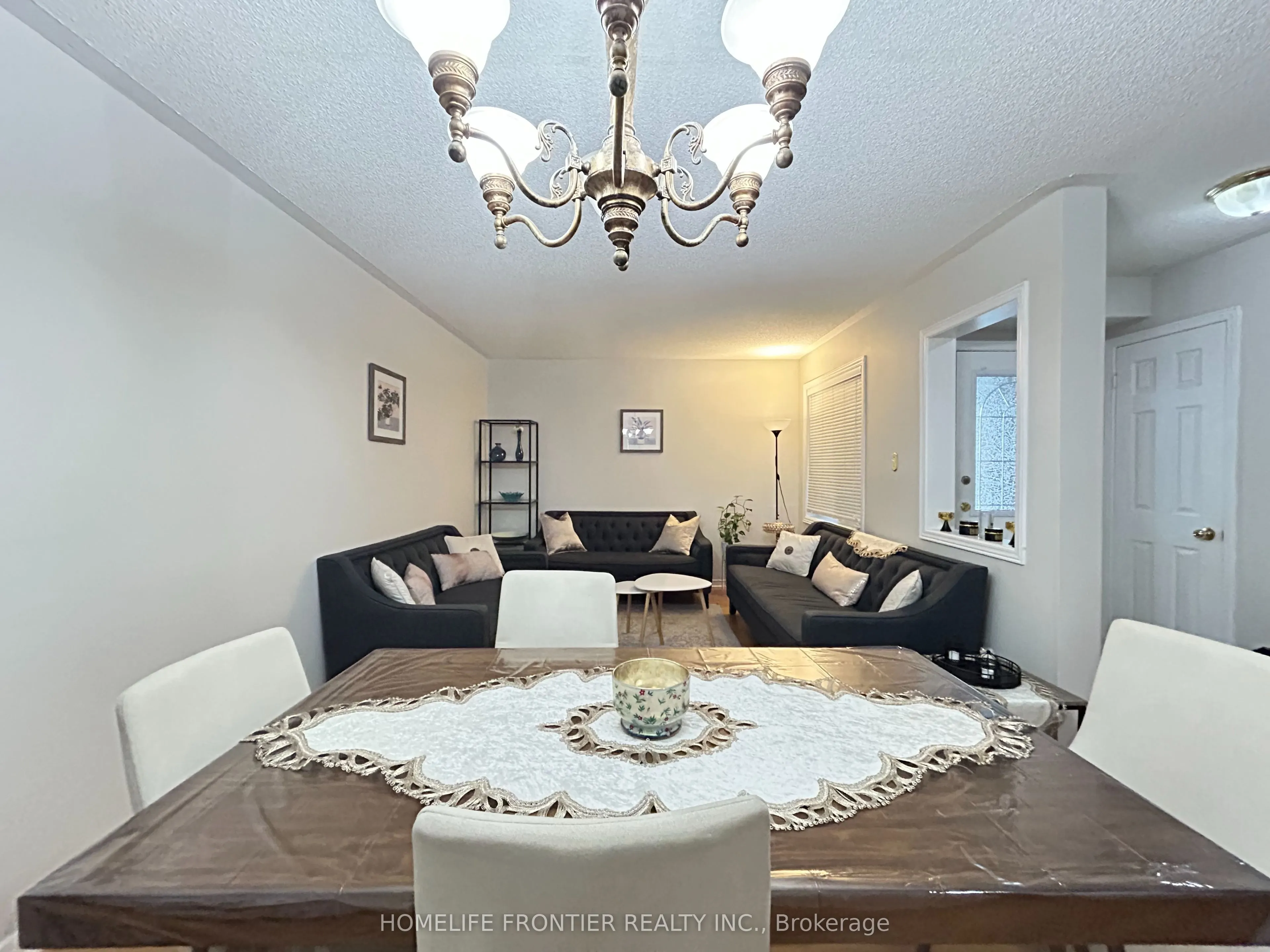2555 Thomas Street, #36