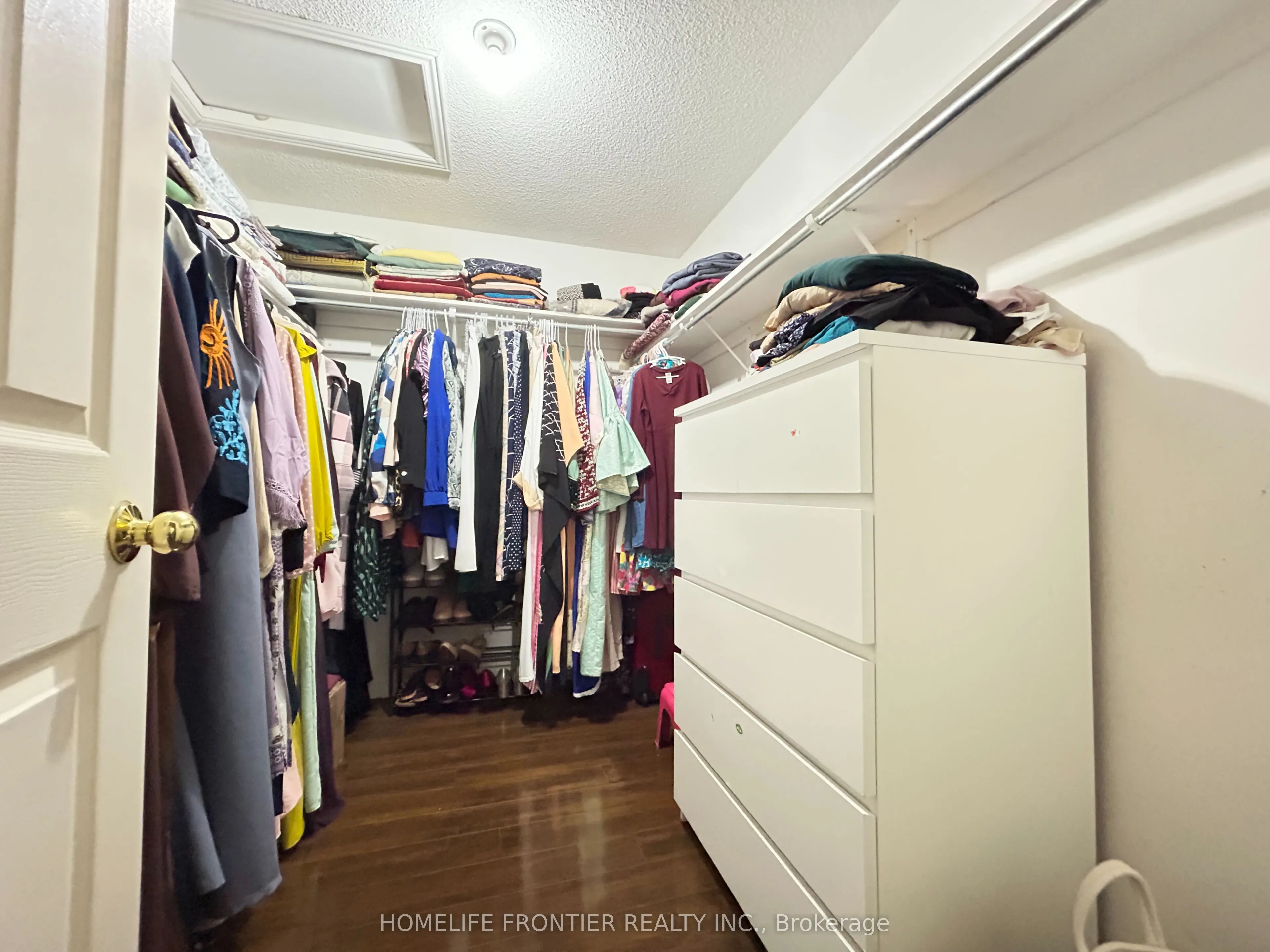 2555 Thomas Street, #36