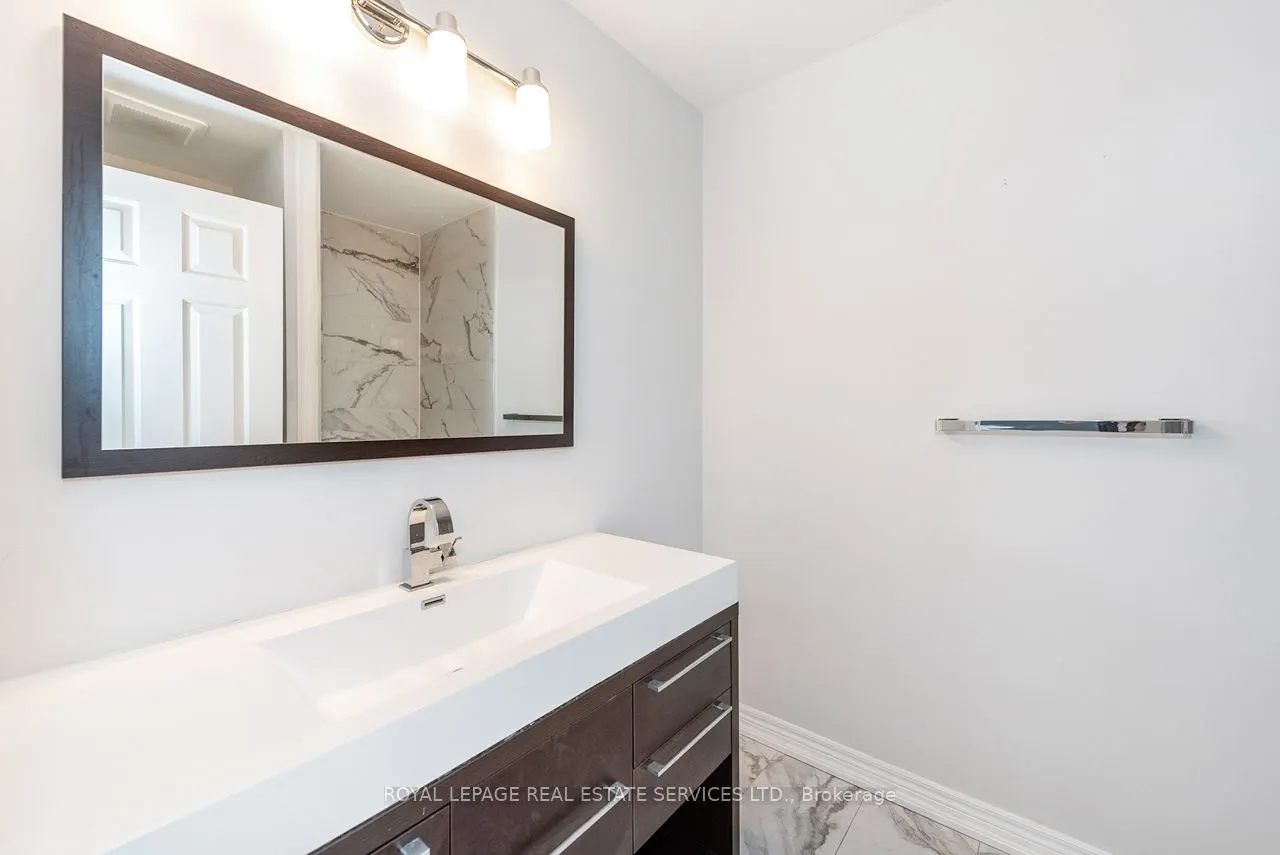 1160 Walden Circle, #3