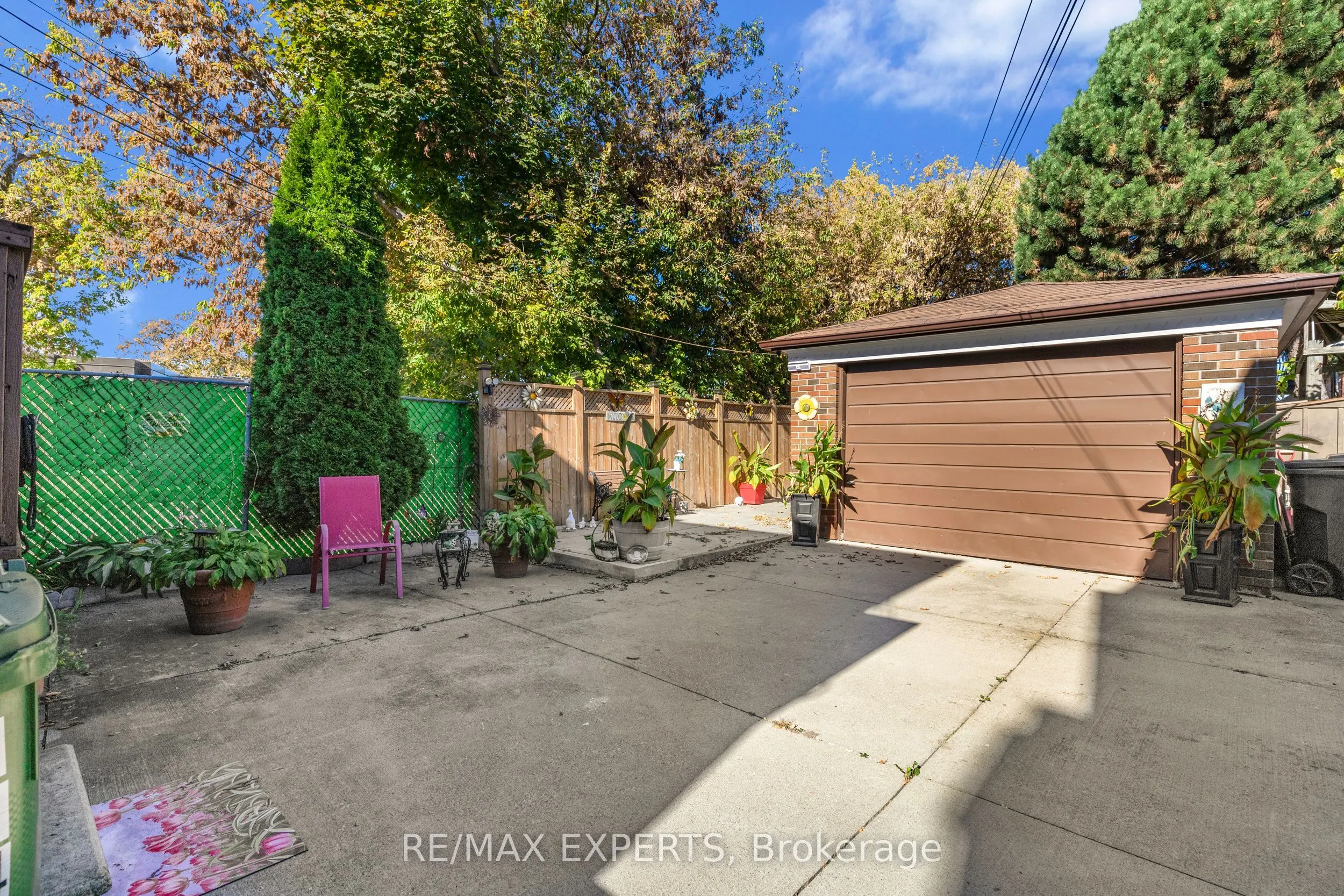 114 Trowell Avenue, #Lower