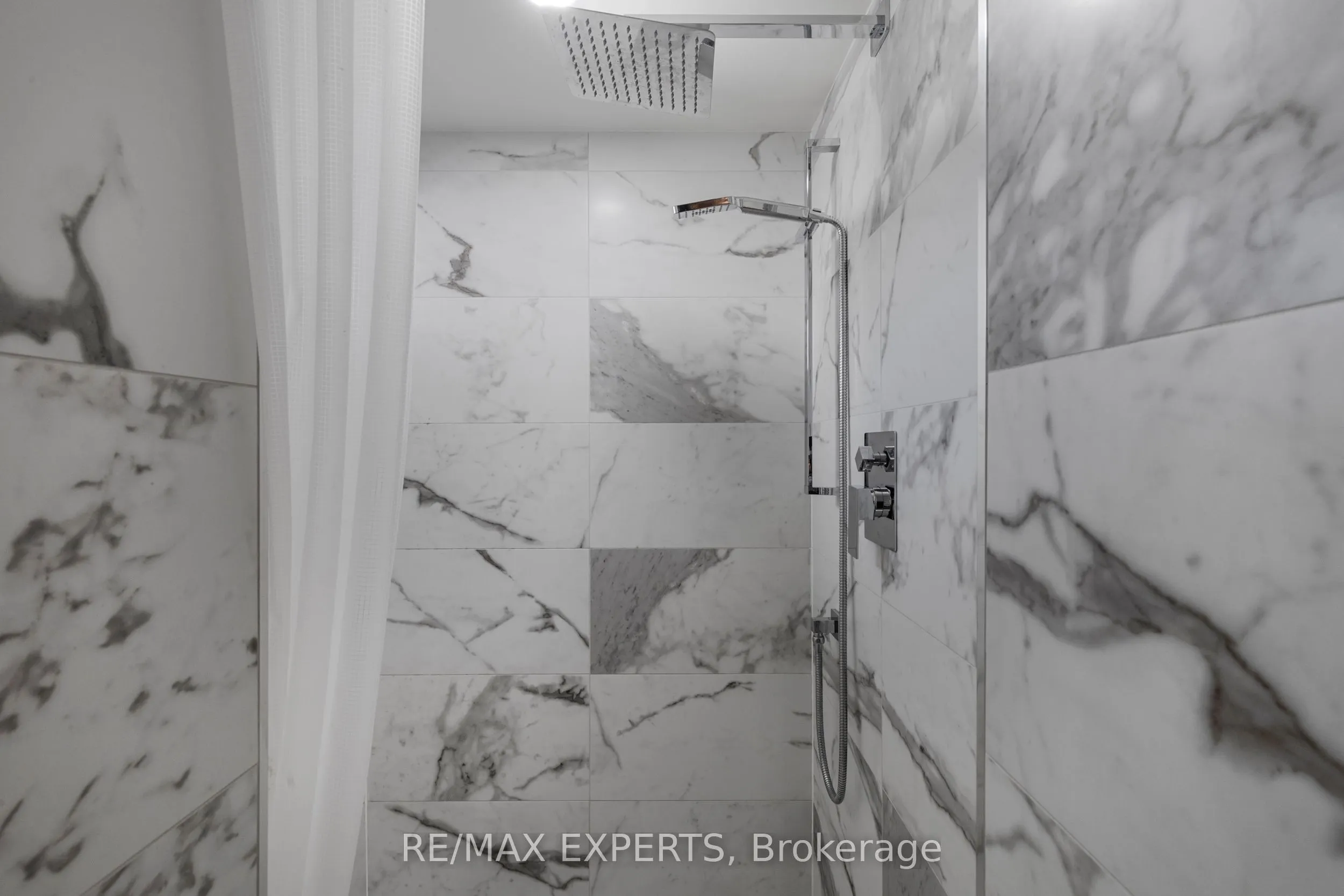 114 Trowell Avenue, #Lower
