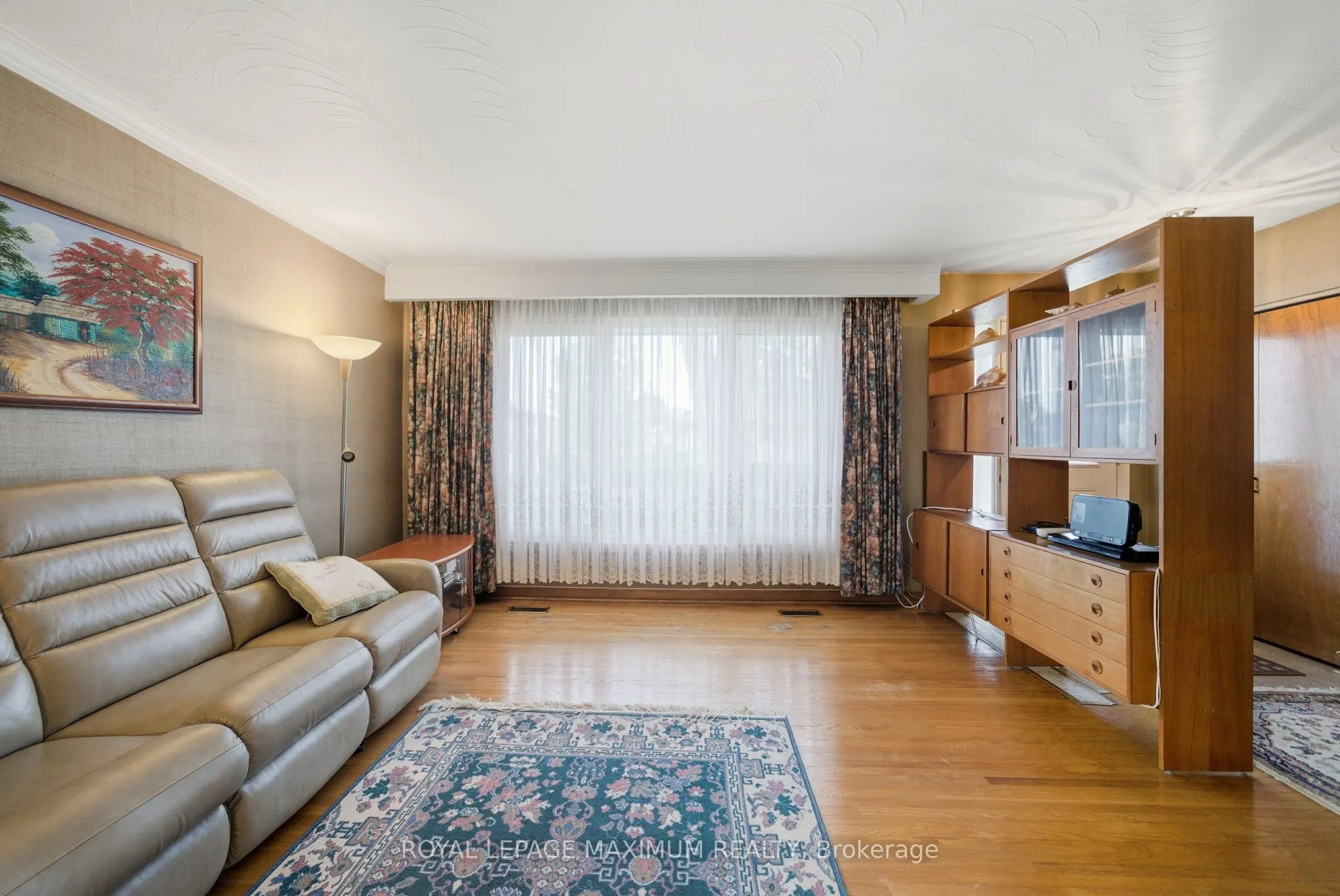 1 Riverton Drive