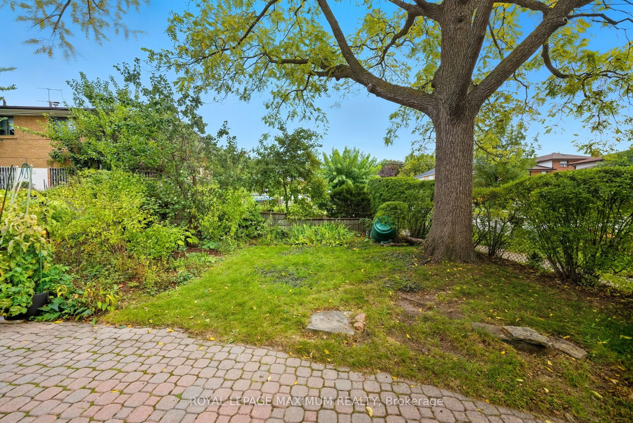 1 Riverton Drive