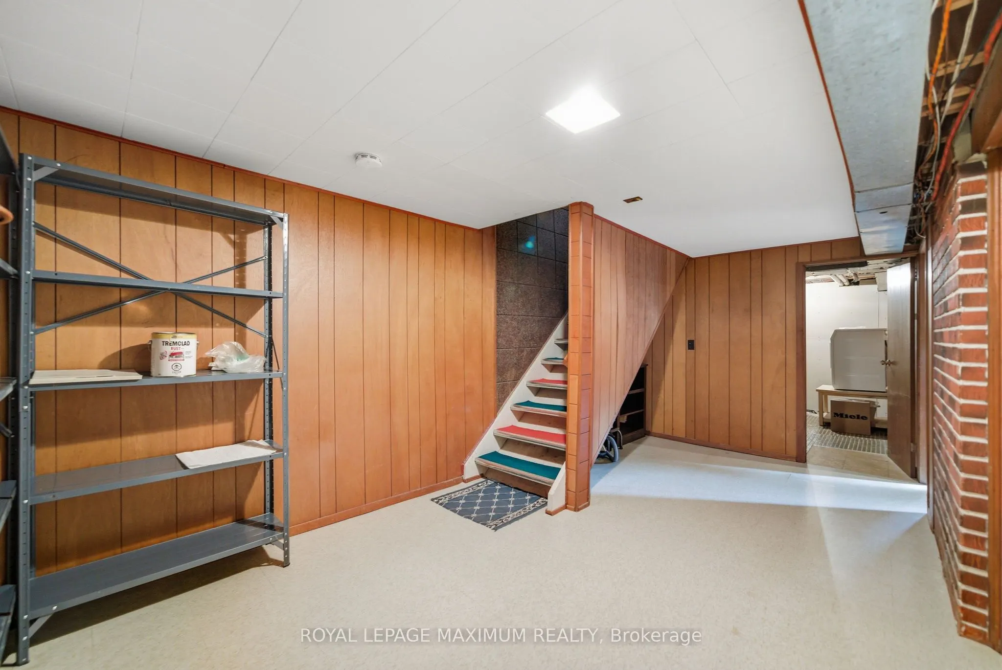 1 Riverton Drive