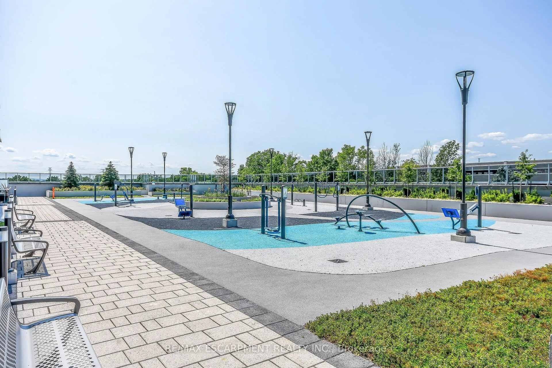 2087 Fairview Street, #1302