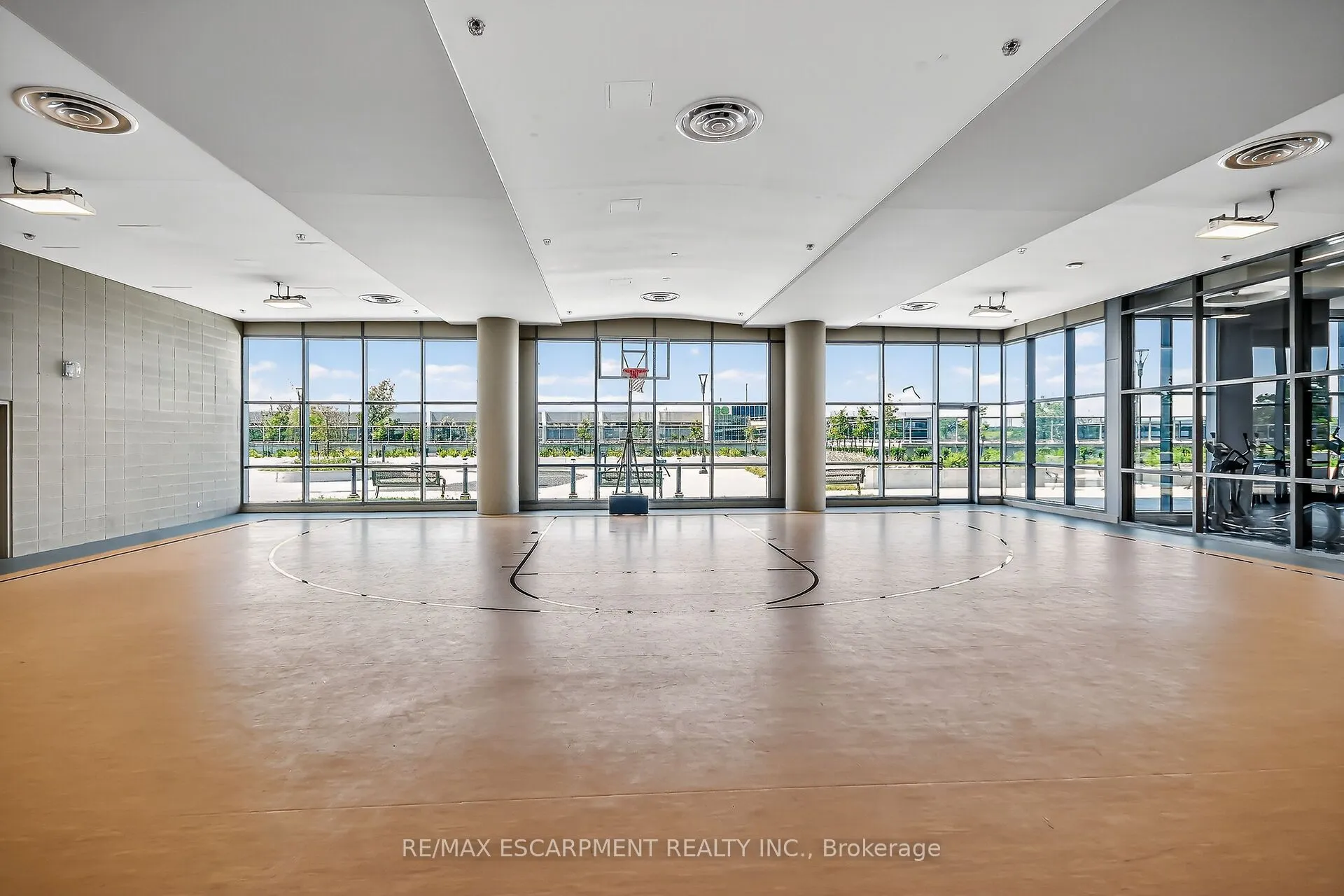 2087 Fairview Street, #1302