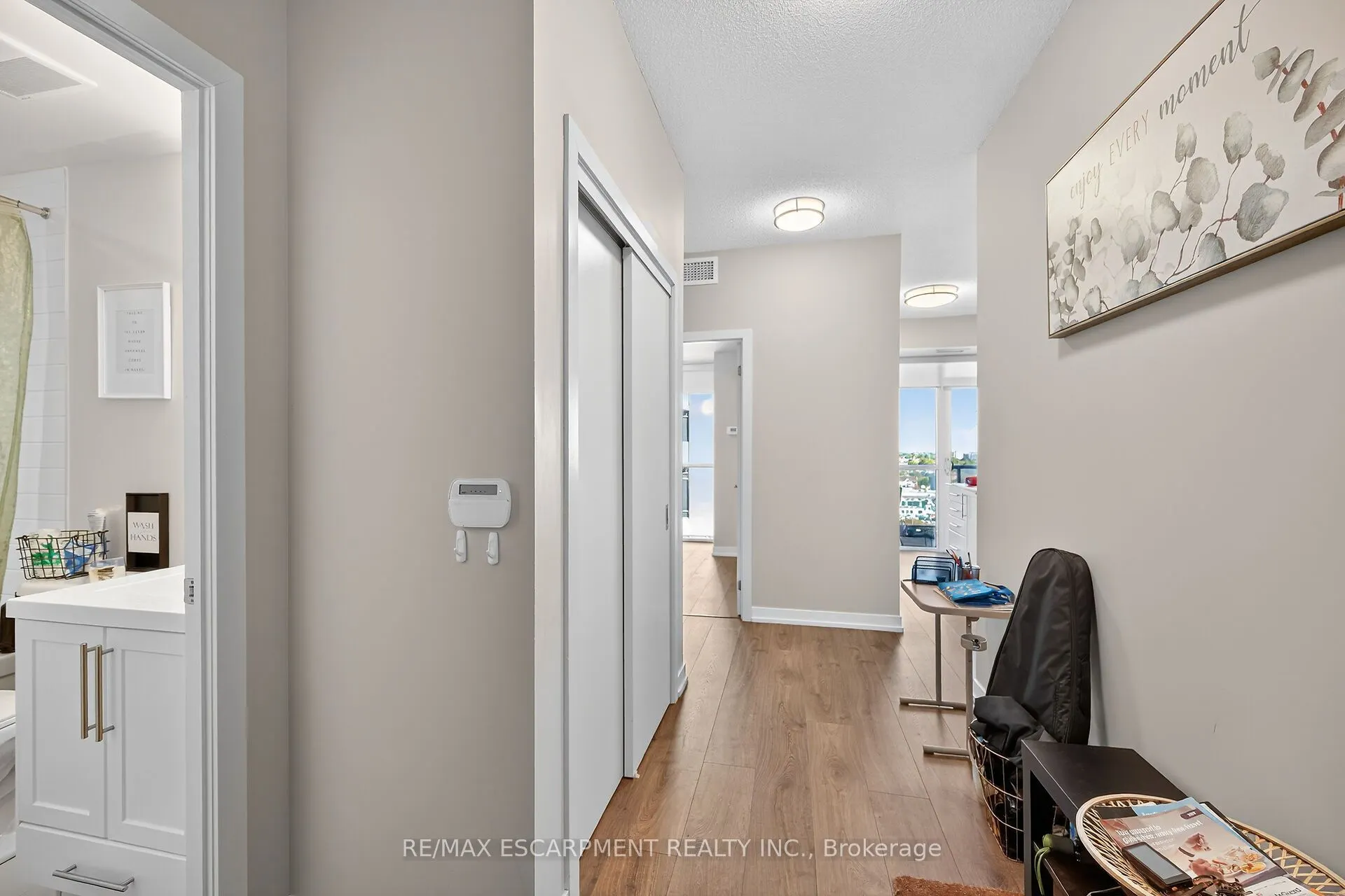2087 Fairview Street, #1302