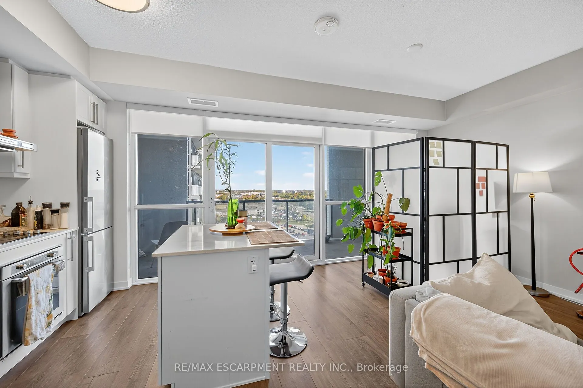 2087 Fairview Street, #1302