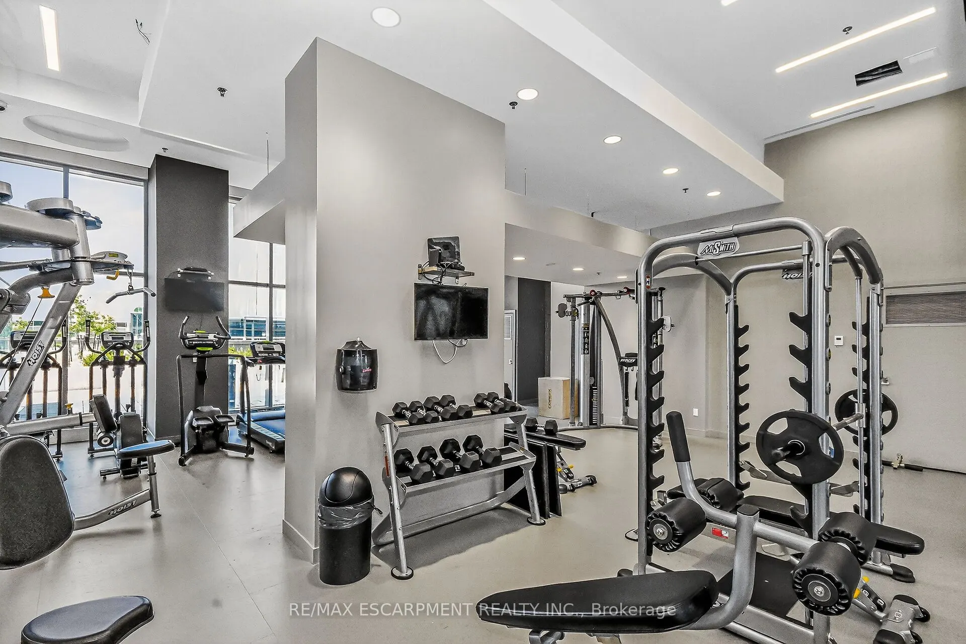 2087 Fairview Street, #1302
