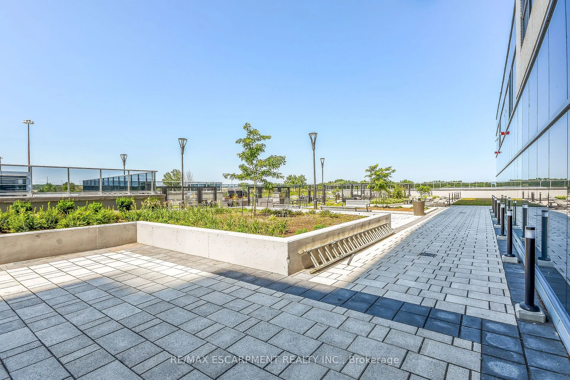 2087 Fairview Street, #1302
