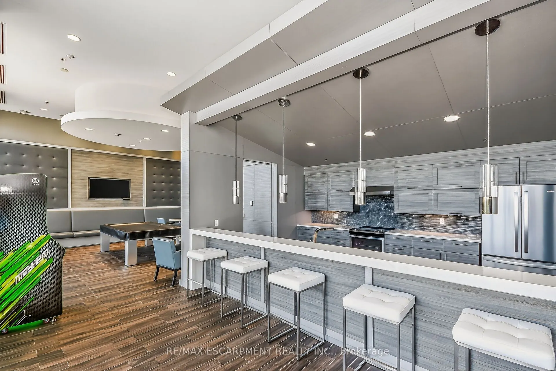 2087 Fairview Street, #1302