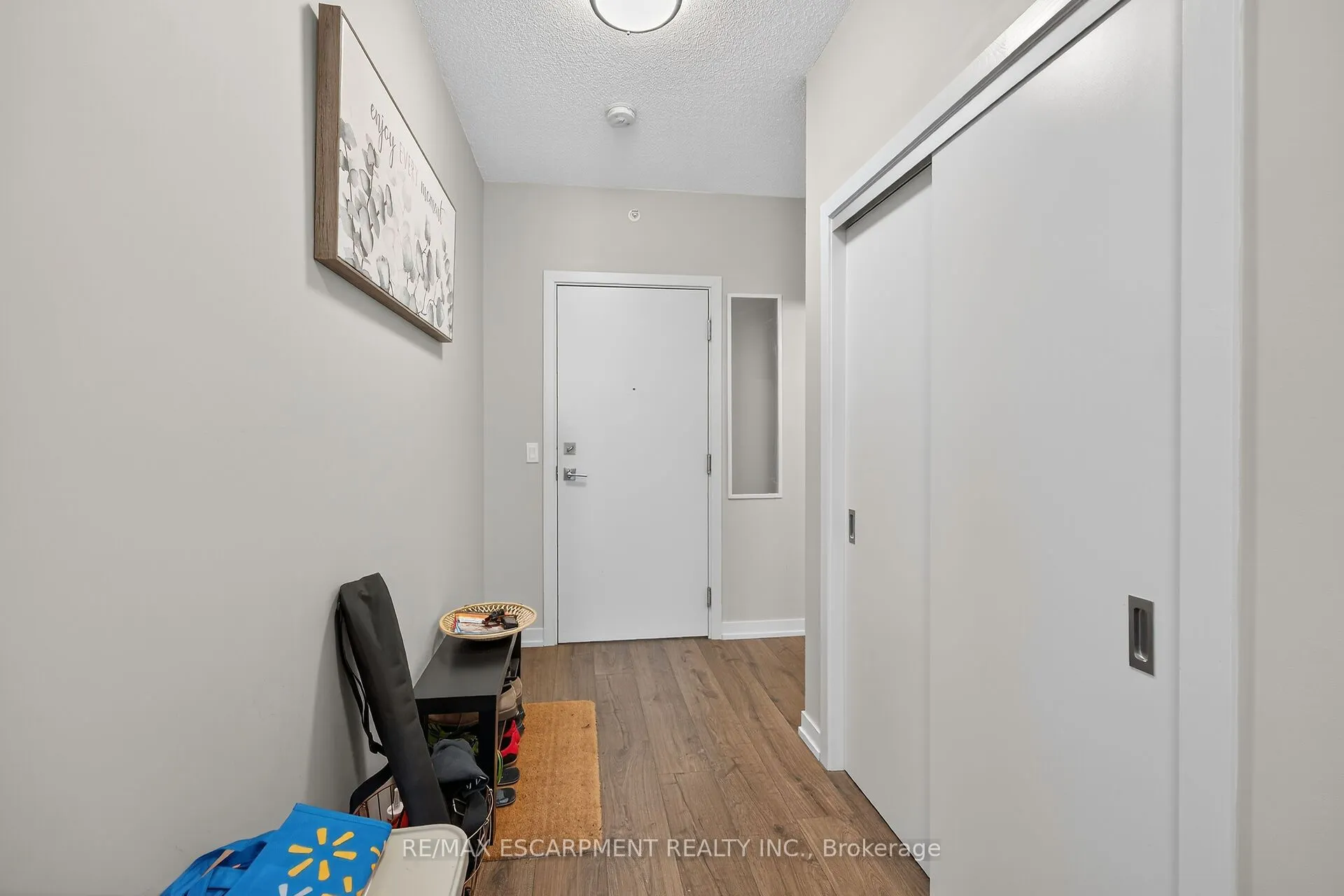 2087 Fairview Street, #1302