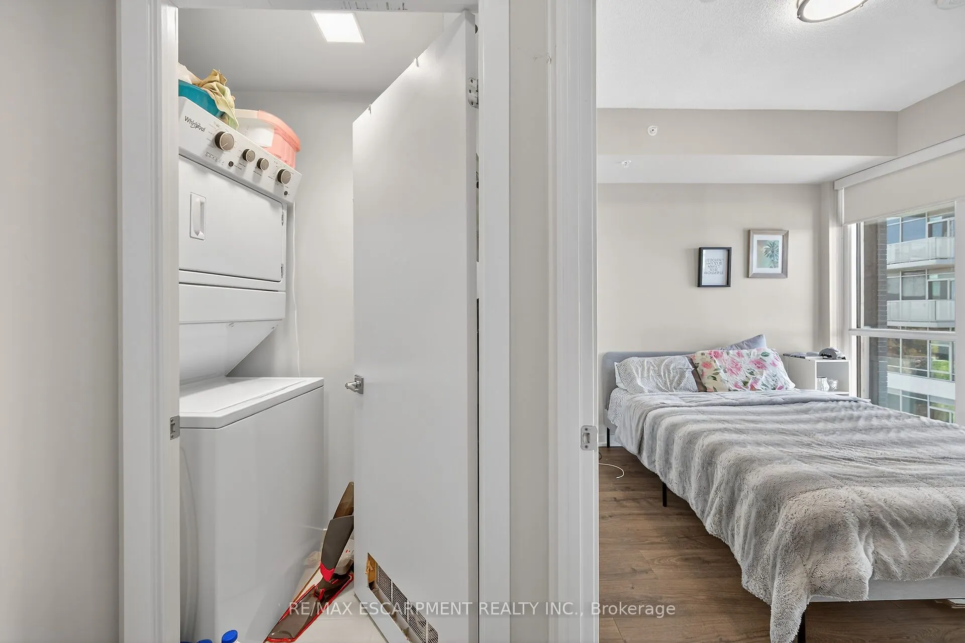 2087 Fairview Street, #1302