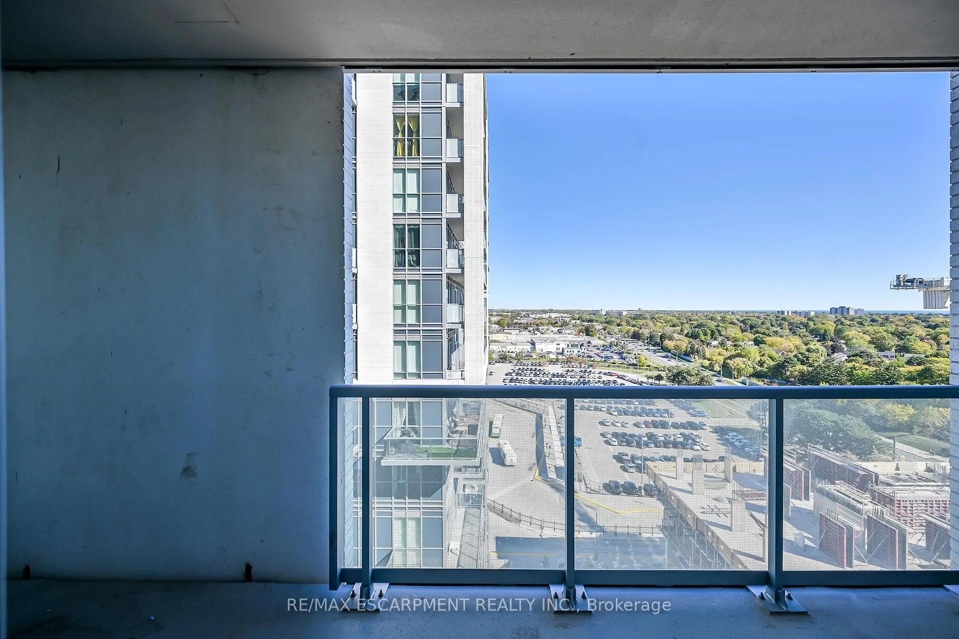2087 Fairview Street, #1302