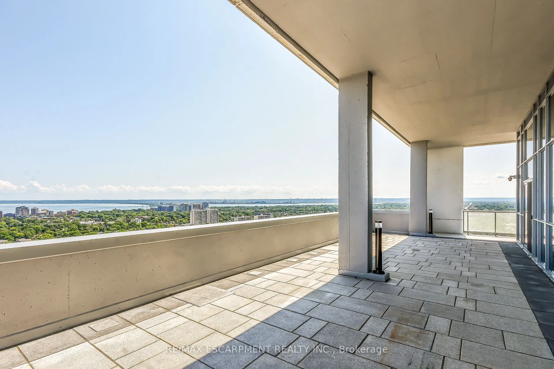 2087 Fairview Street, #1302