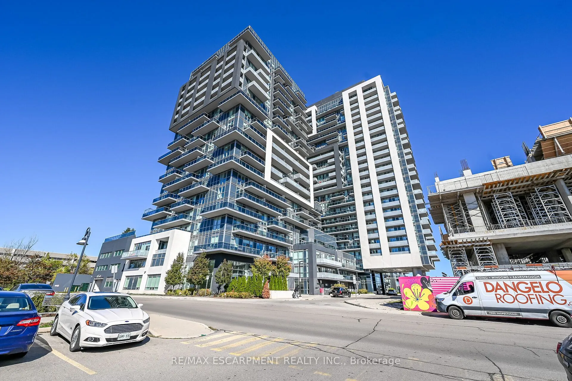 2087 Fairview Street, #1302