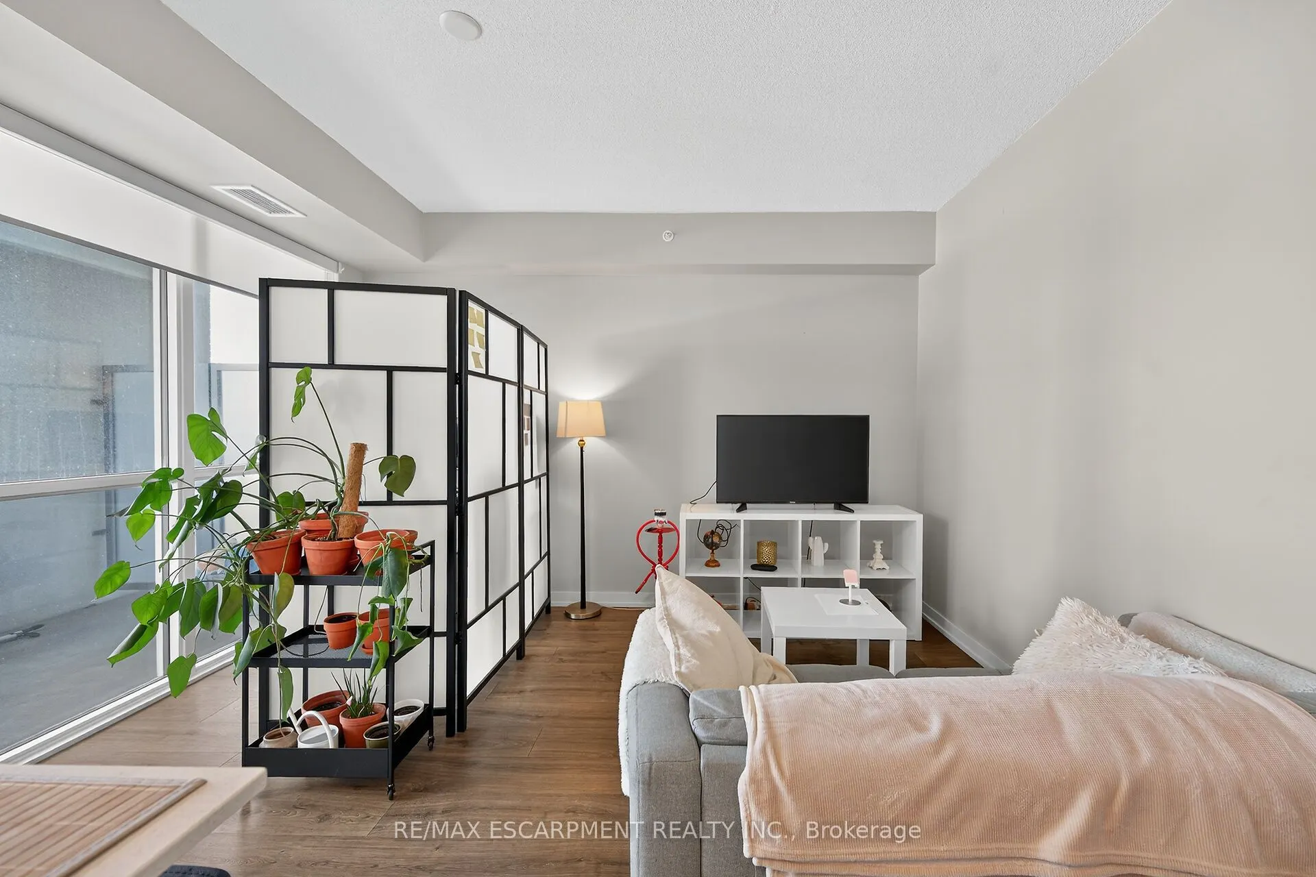 2087 Fairview Street, #1302