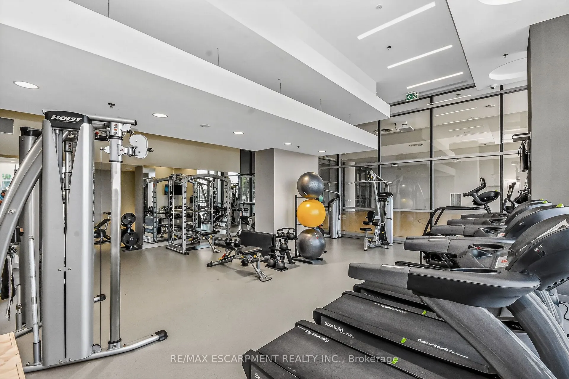 2087 Fairview Street, #1302