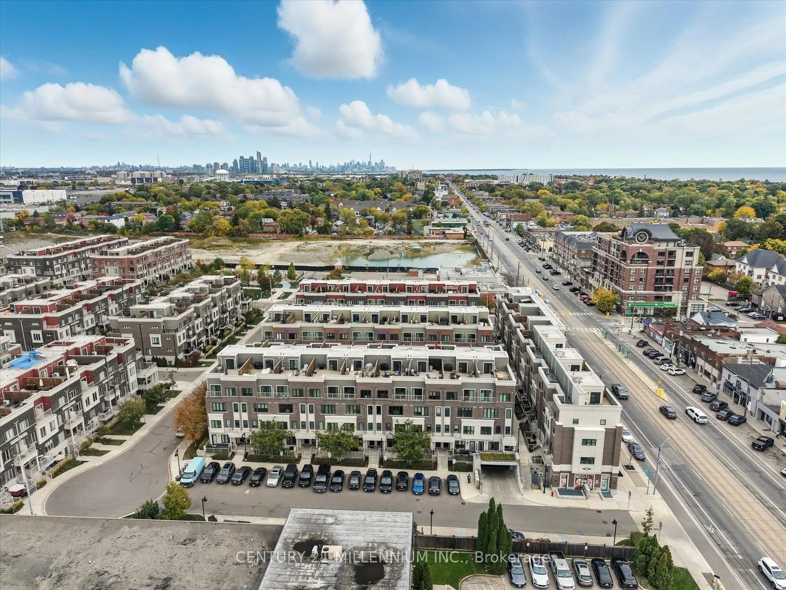 95 Eastwood Park Gardens, #21