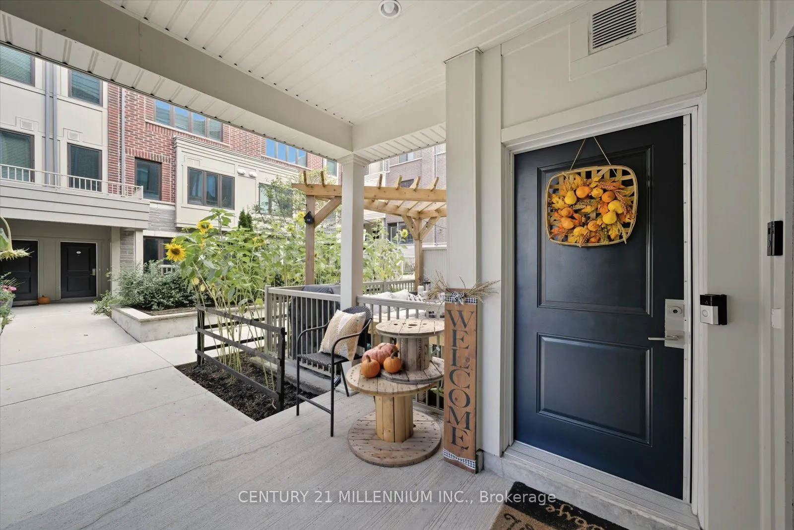 95 Eastwood Park Gardens, #21