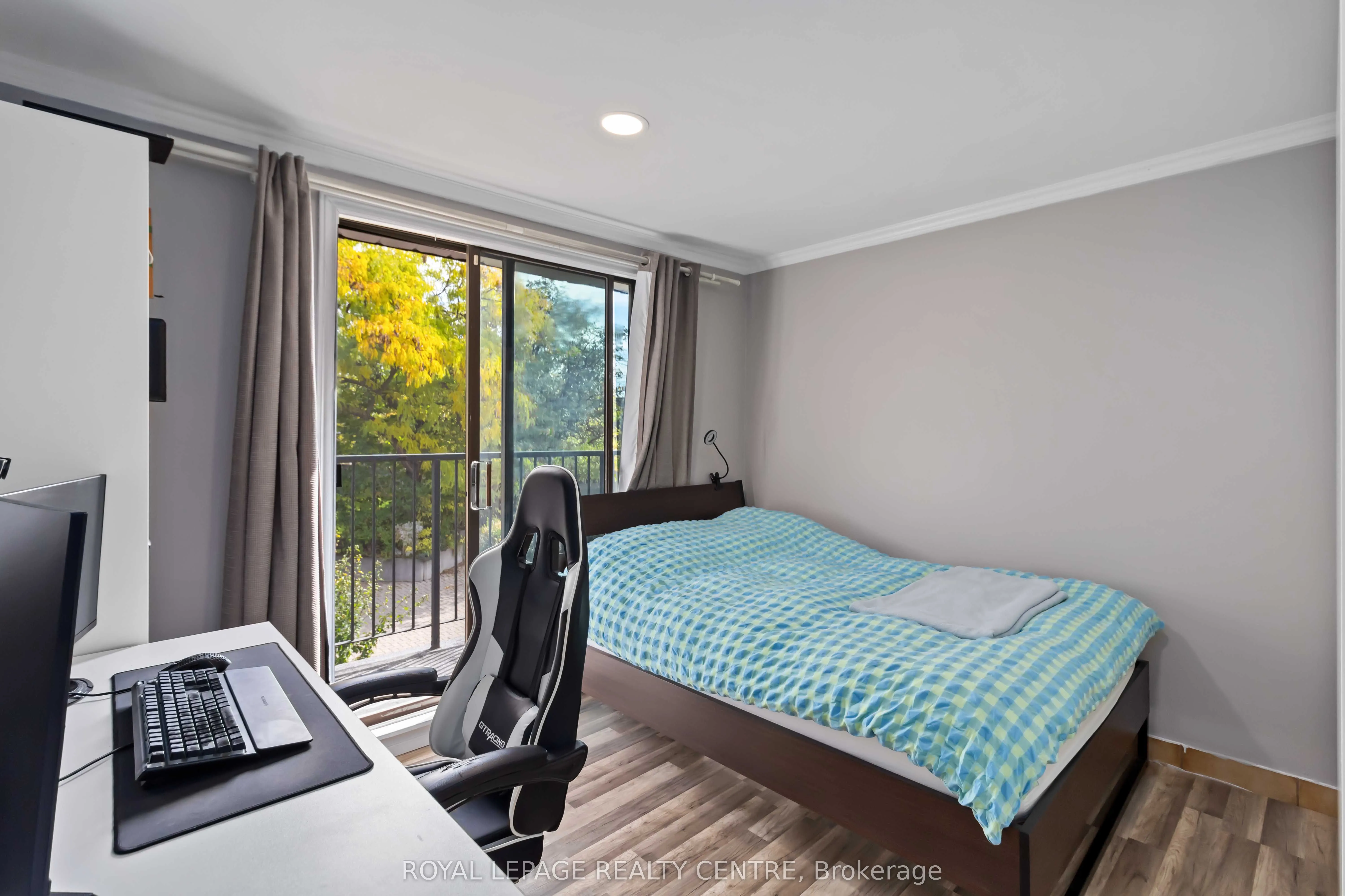 1330 Mississauga Valley Blvd Boulevard, #34