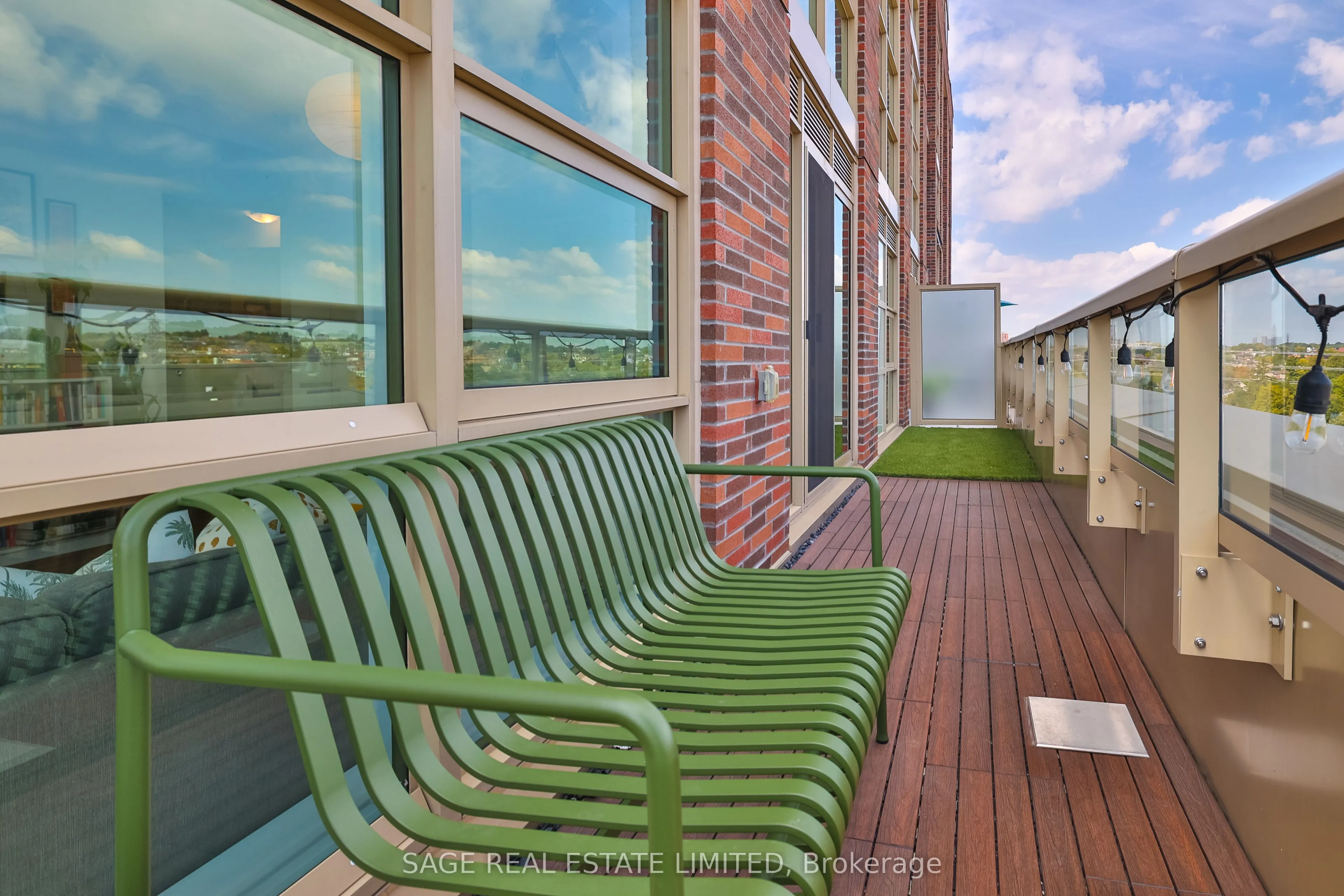 1787 St Clair Avenue, #720