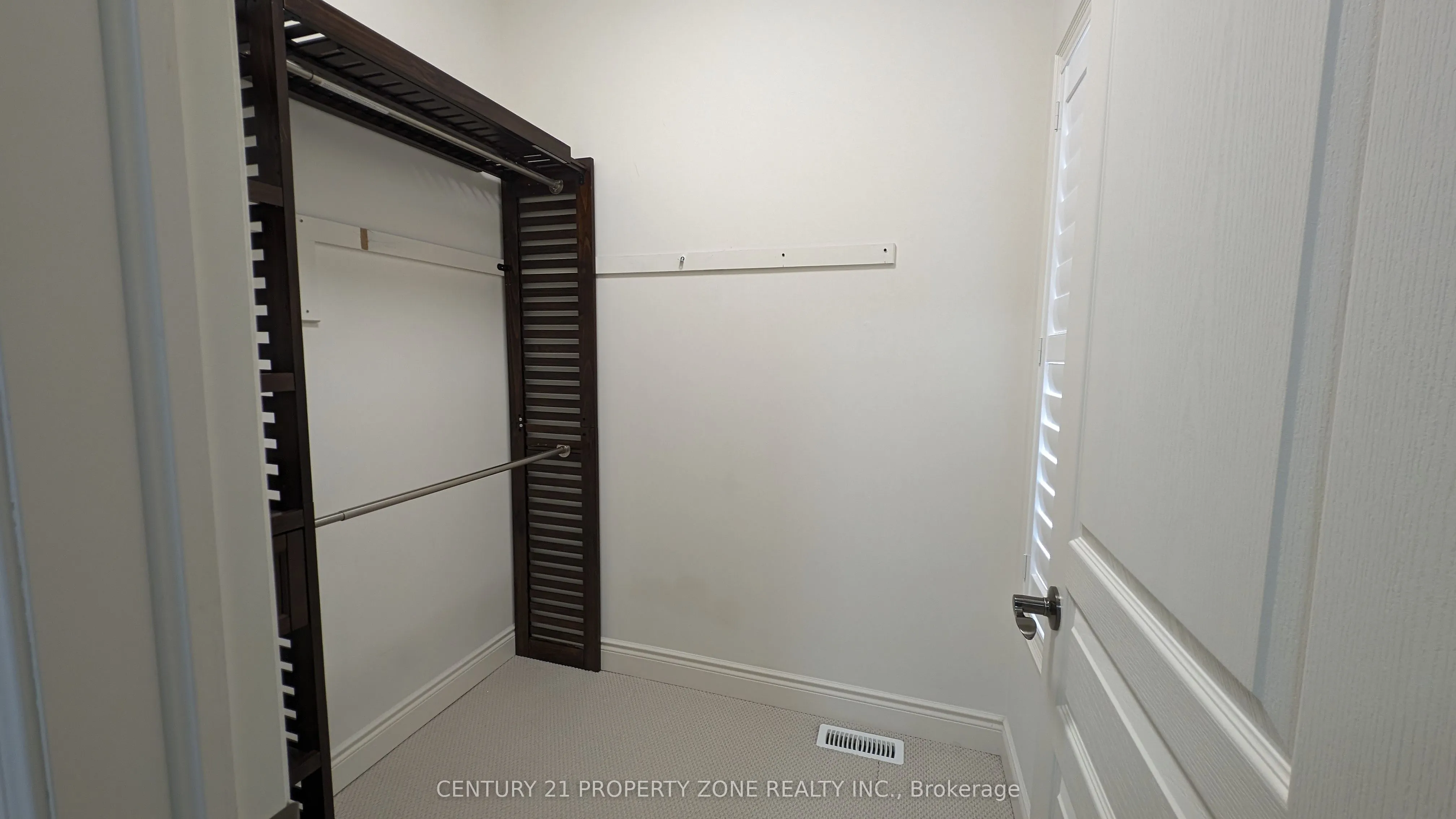 10 Goderich Drive, #Upper