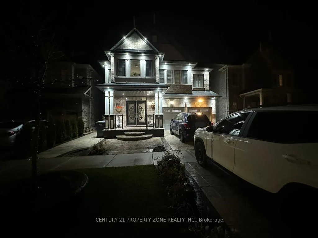 10 Goderich Drive, #Upper