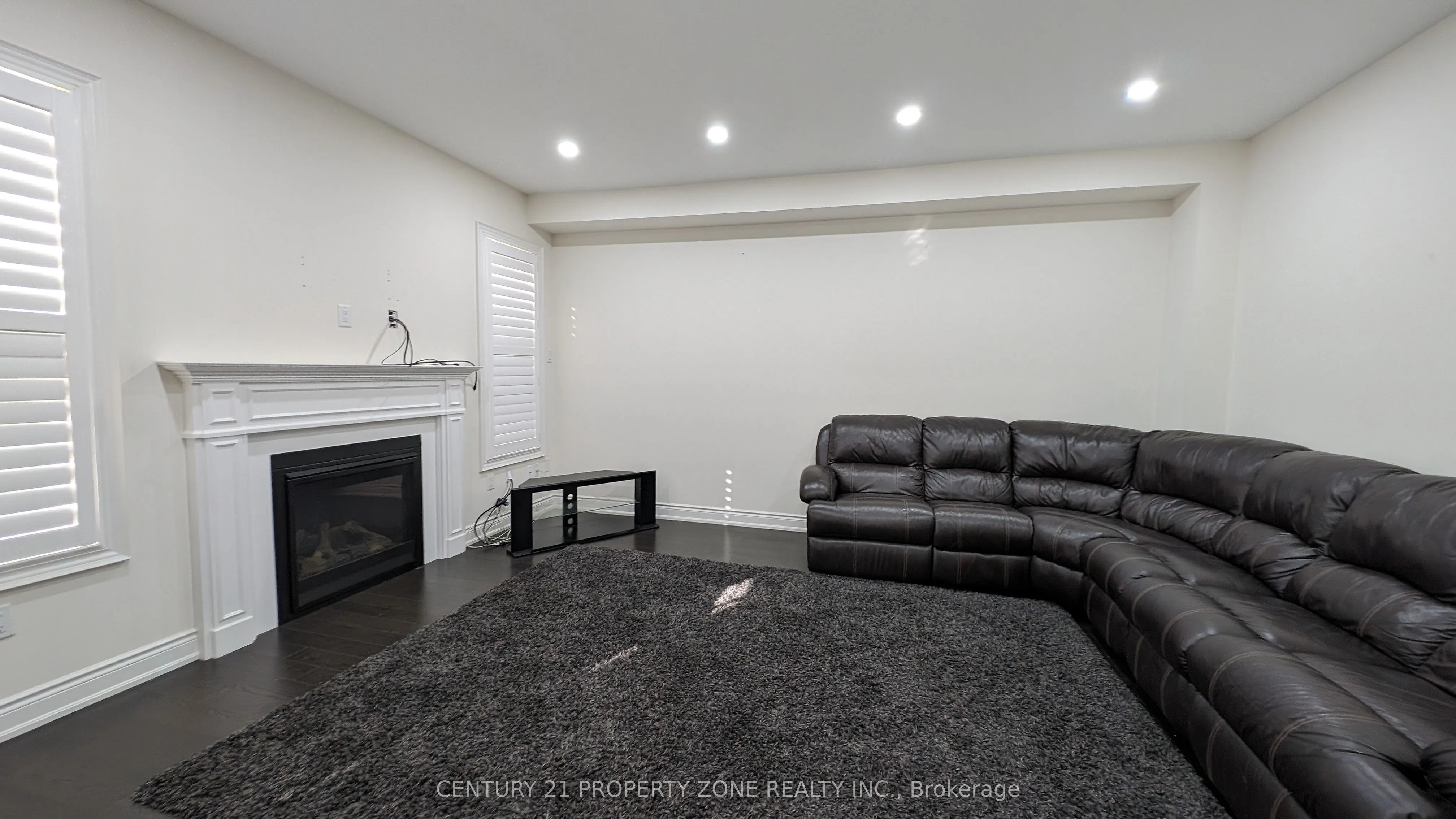 10 Goderich Drive, #Upper