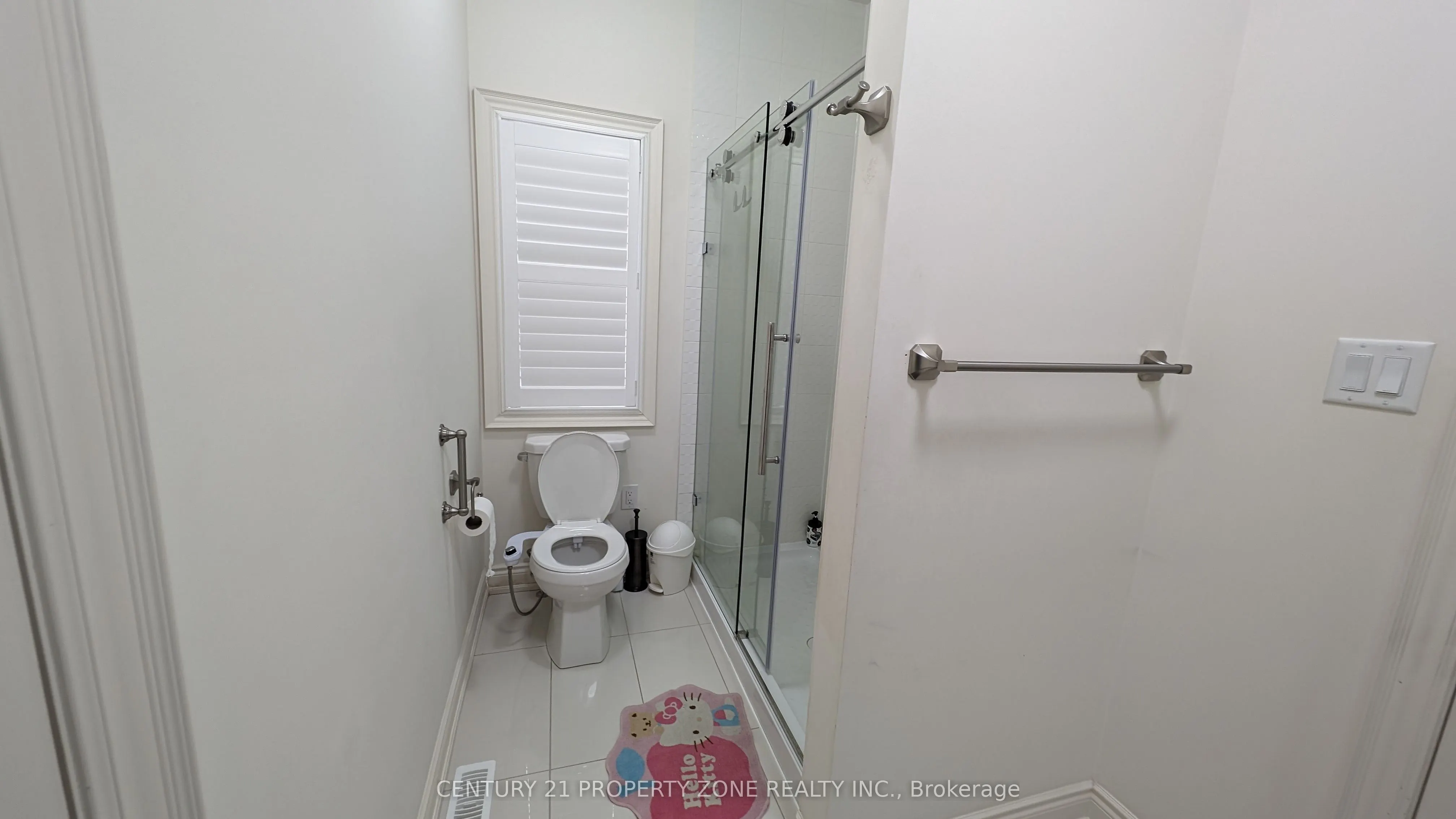 10 Goderich Drive, #Upper