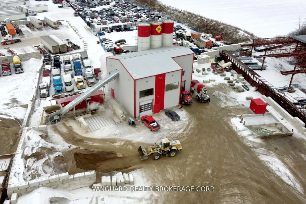 8 Cadetta Road, #1C
