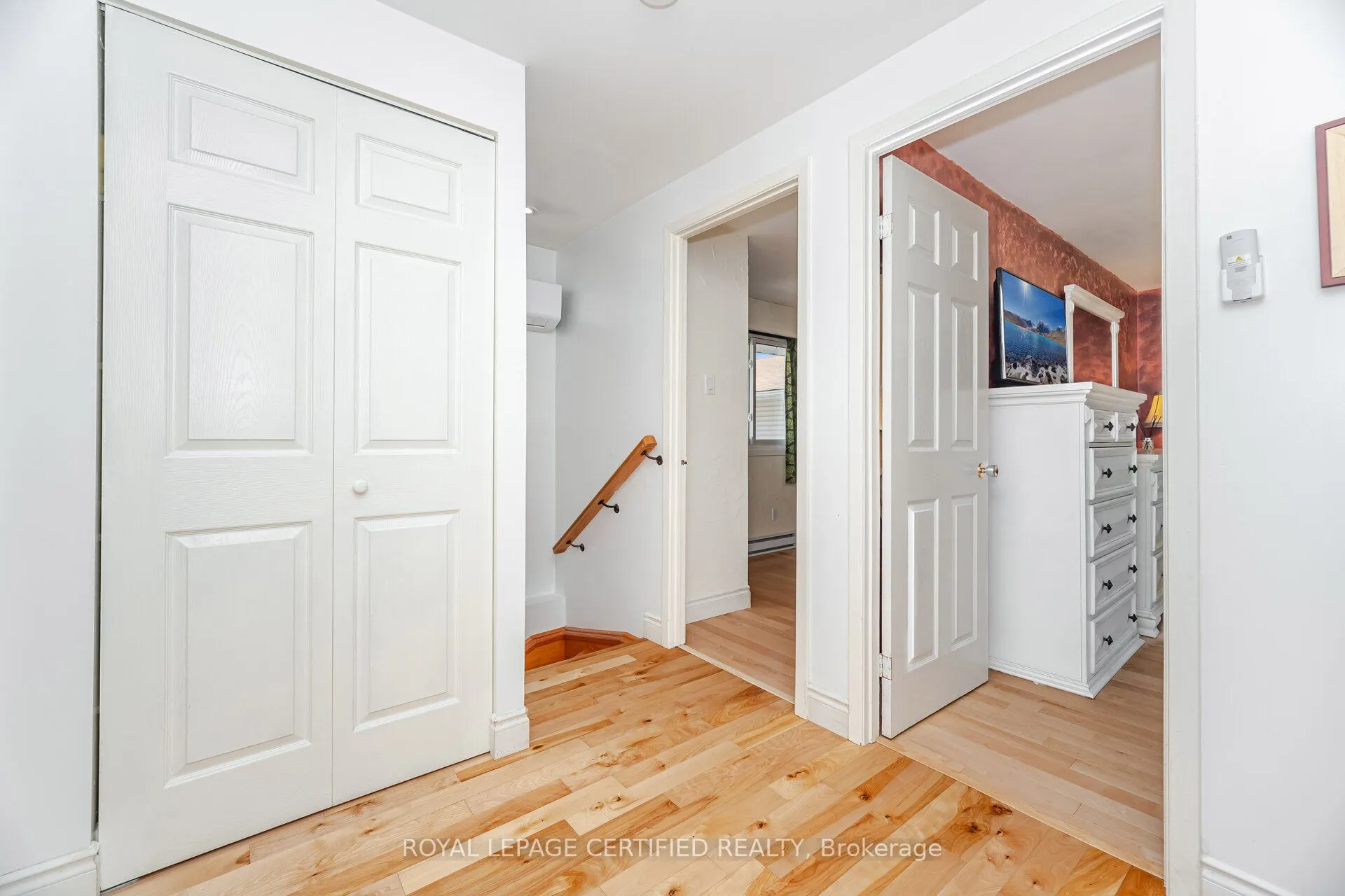 13 Hilldowntree Trail