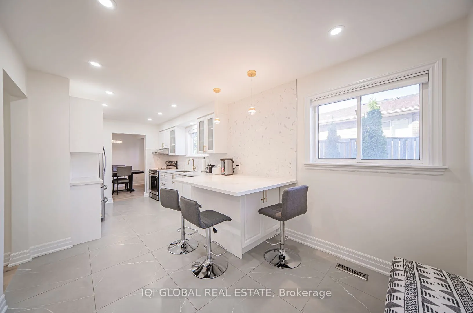 3240 Centennial Drive
