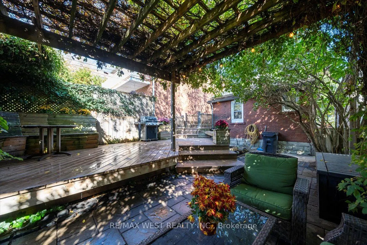 176 Sixth Street