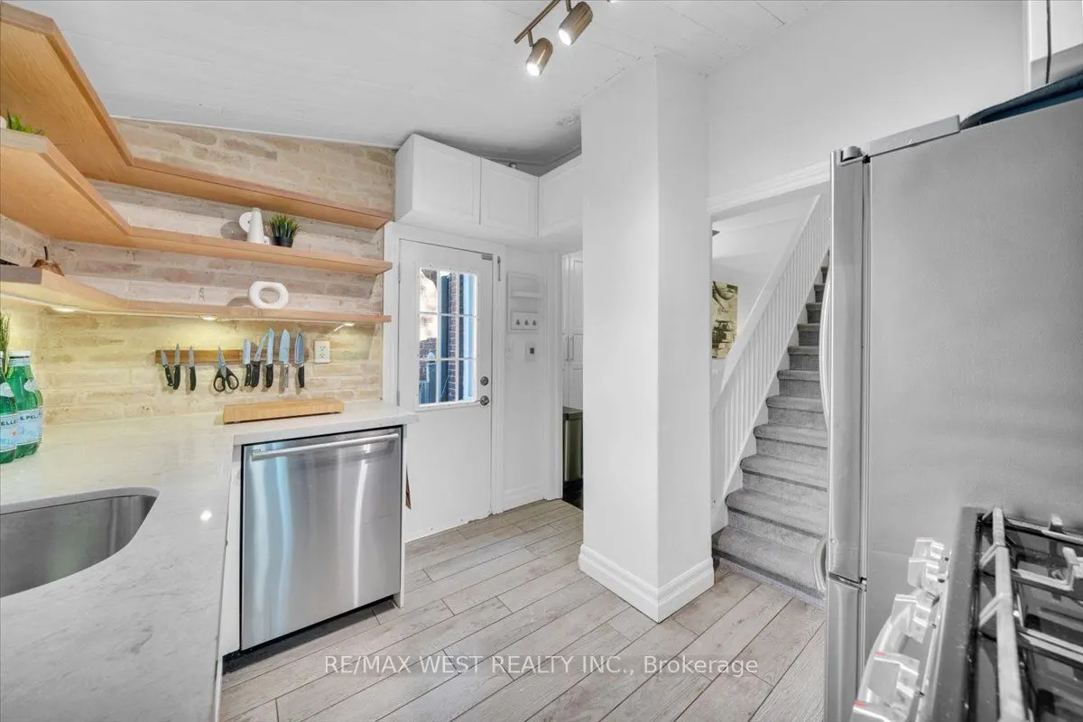 176 Sixth Street