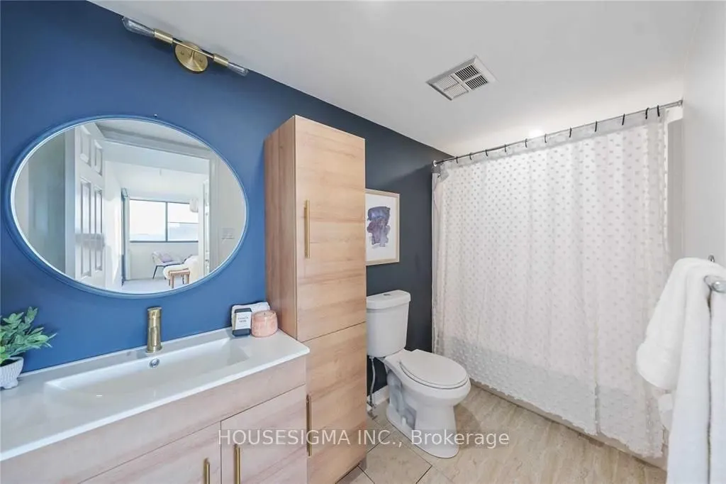 1230 Marlborough Court, #1105