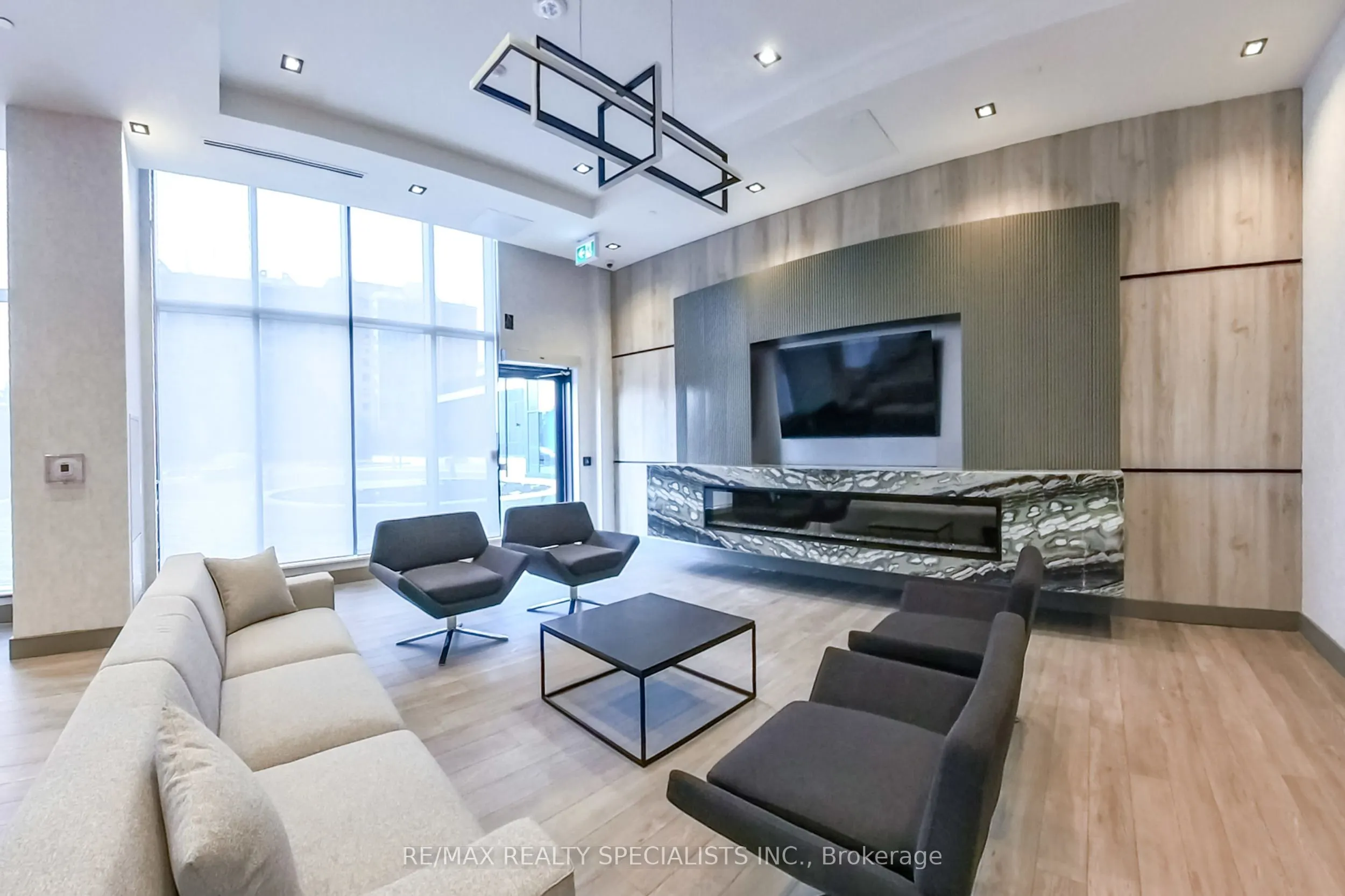 15 Watergarden Drive, #3206