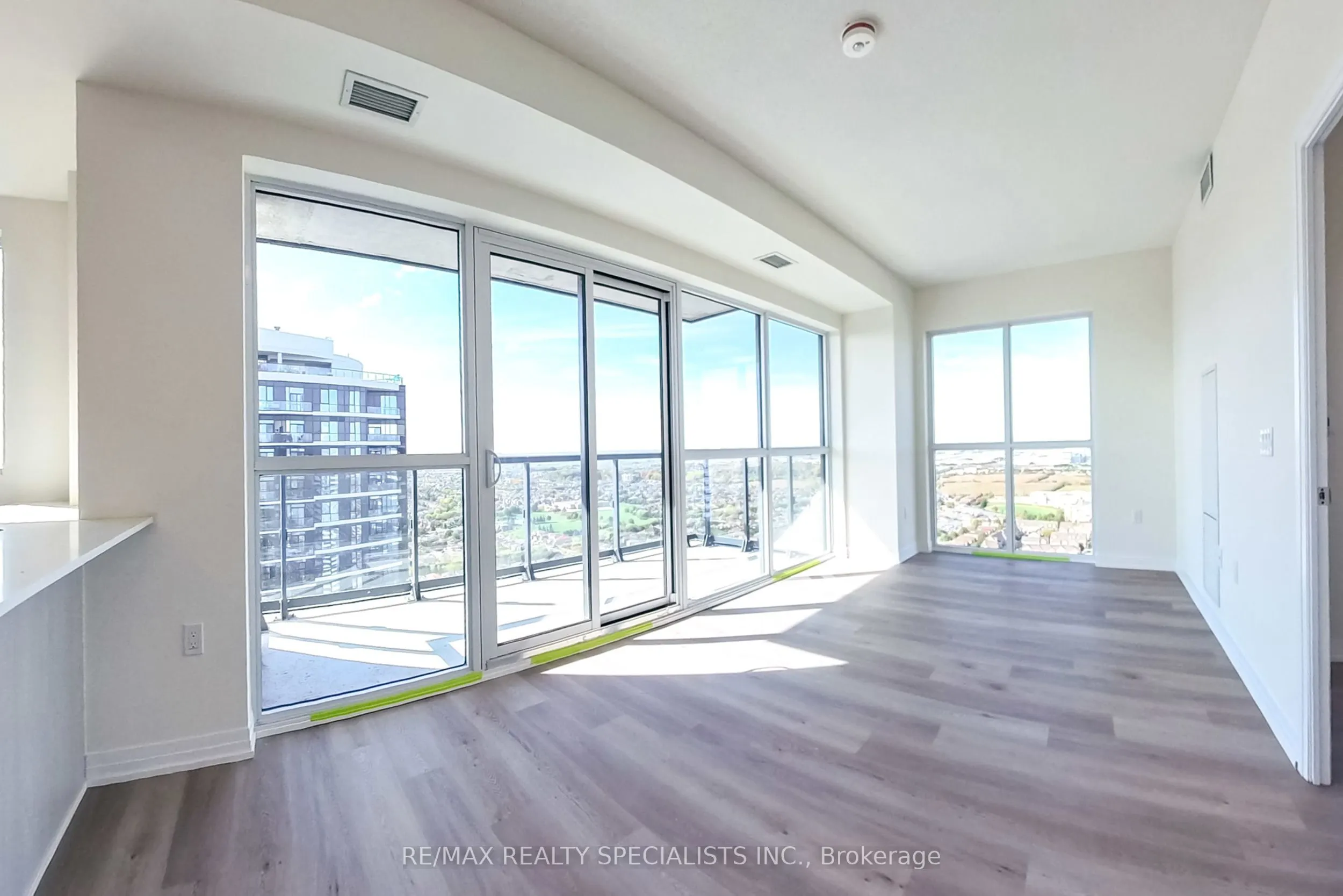 15 Watergarden Drive, #3206