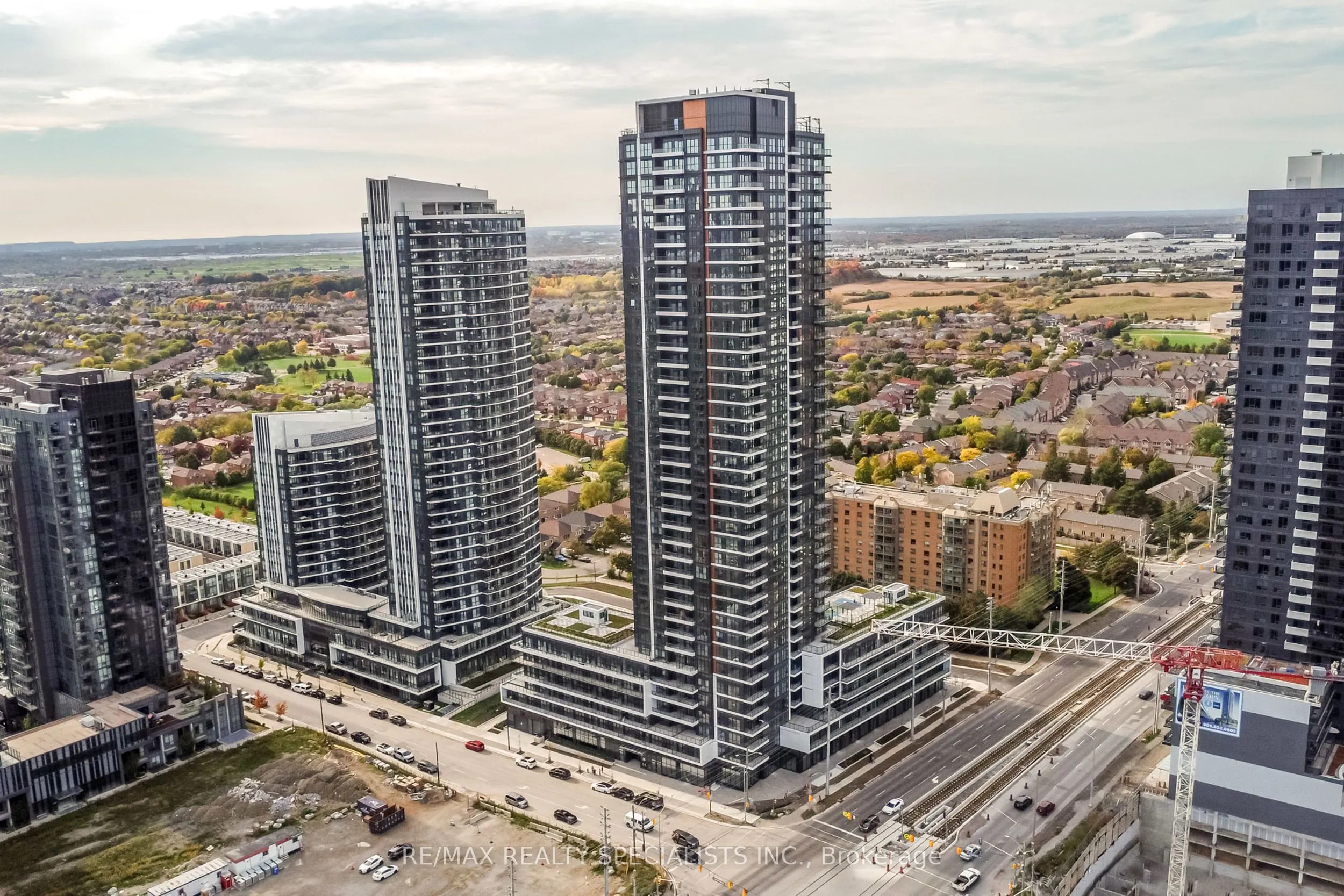 15 Watergarden Drive, #3206