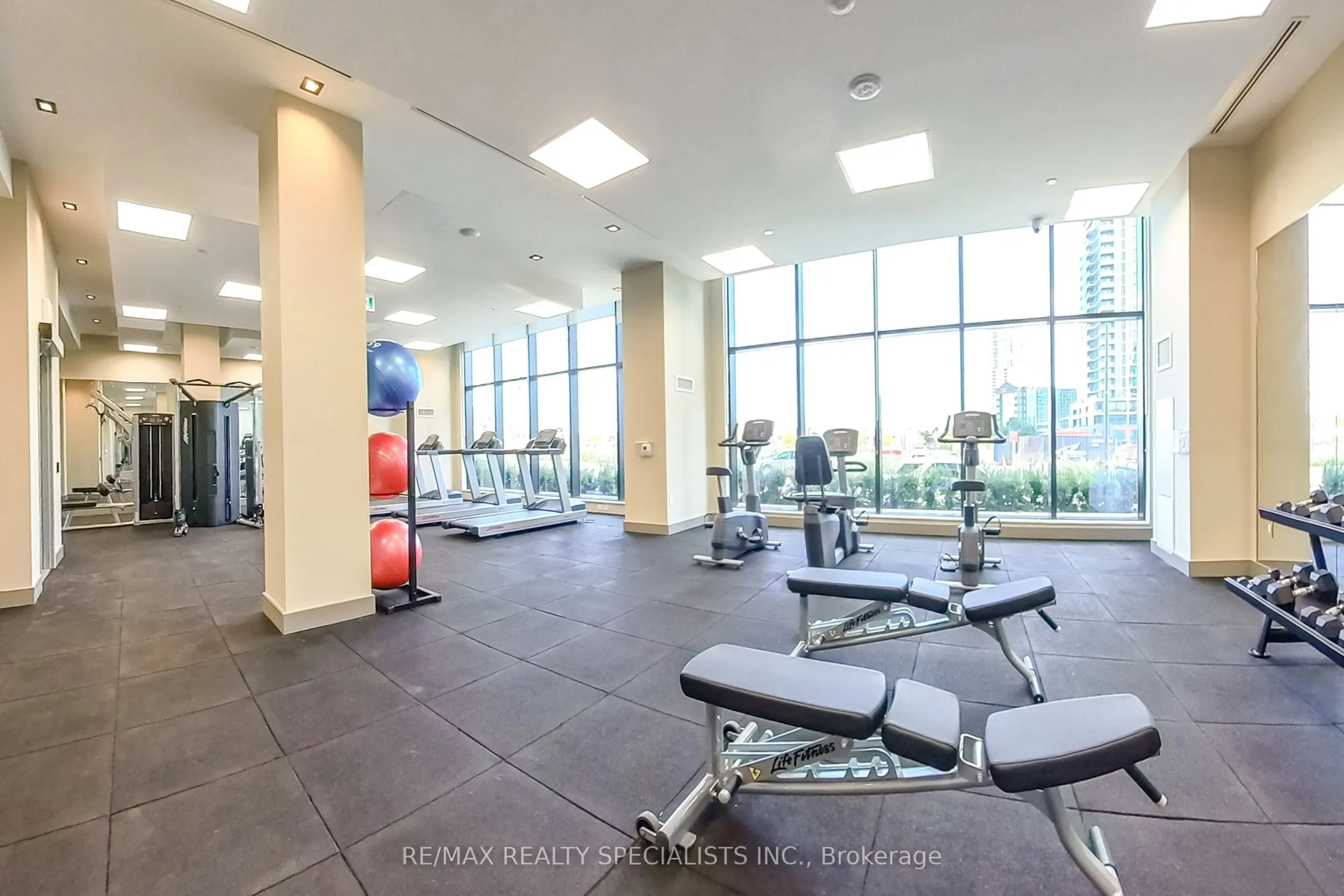 15 Watergarden Drive, #3206