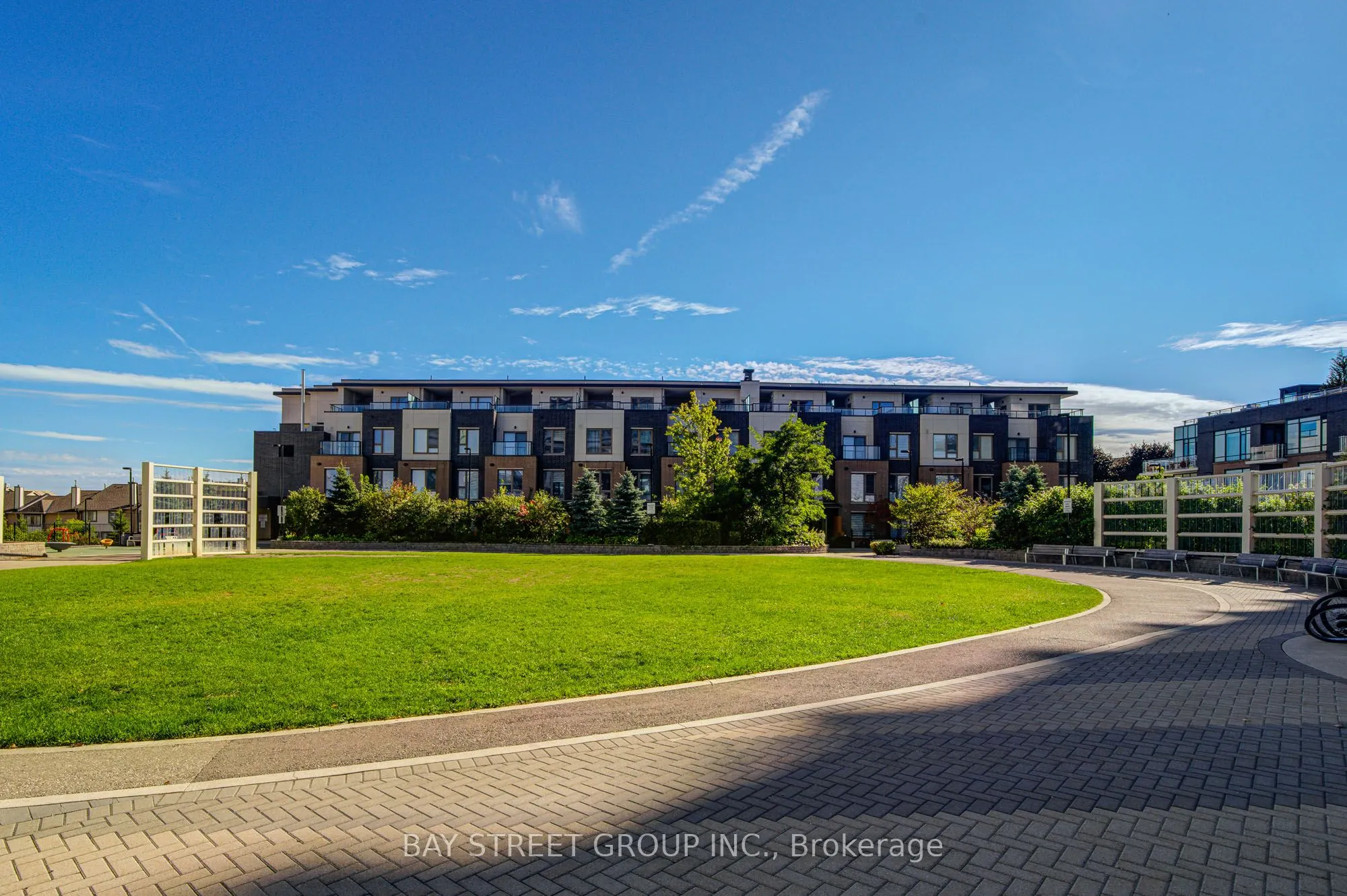 2530 Eglinton Avenue W, #116
