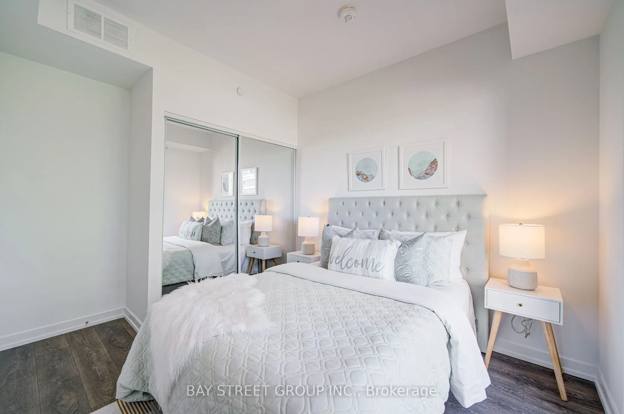 2530 Eglinton Avenue W, #116
