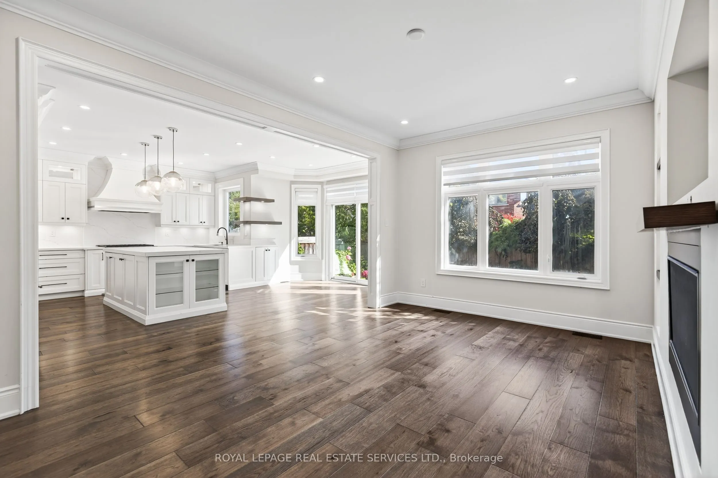 2240 PINE GLEN Road
