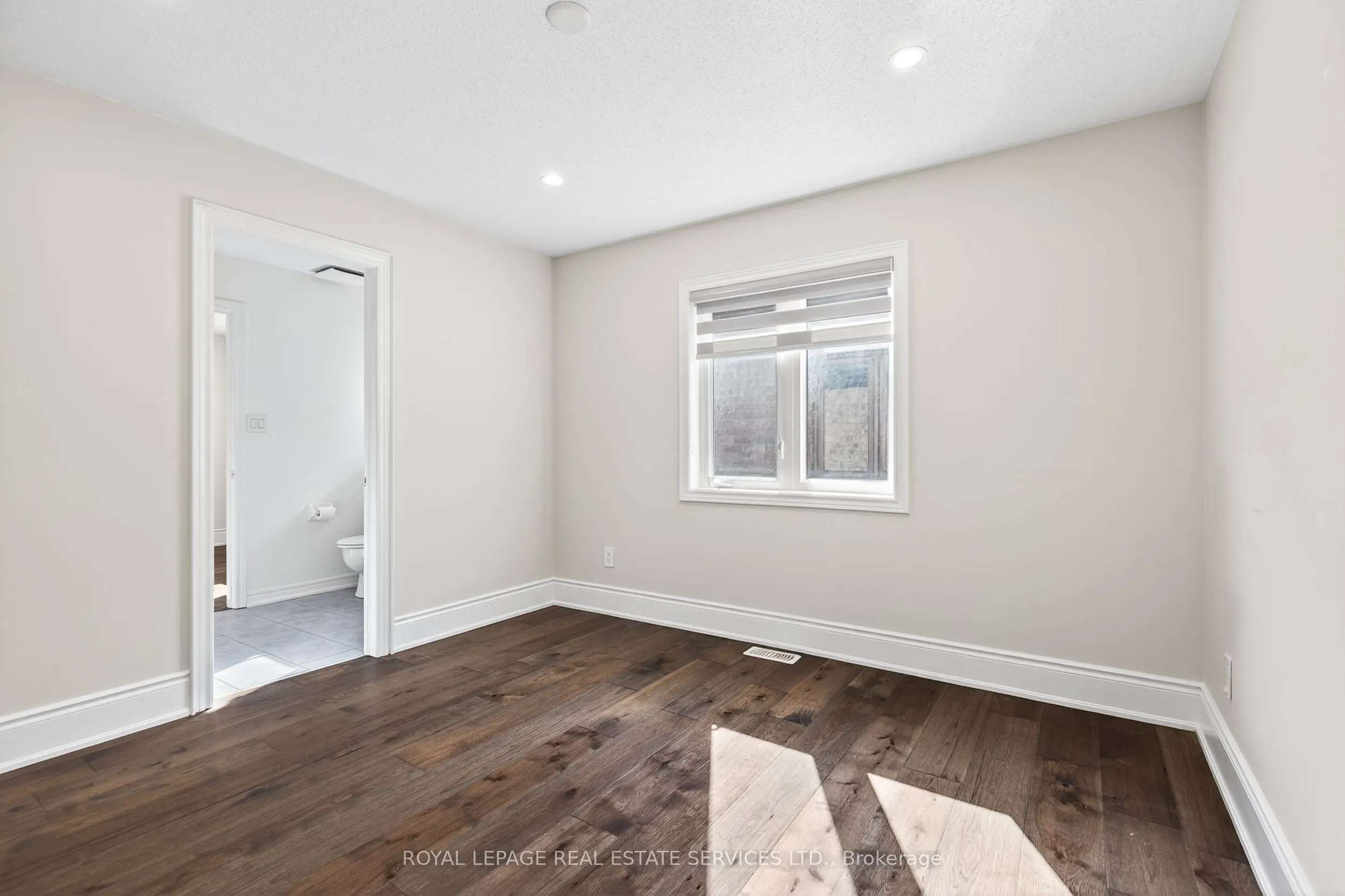 2240 PINE GLEN Road