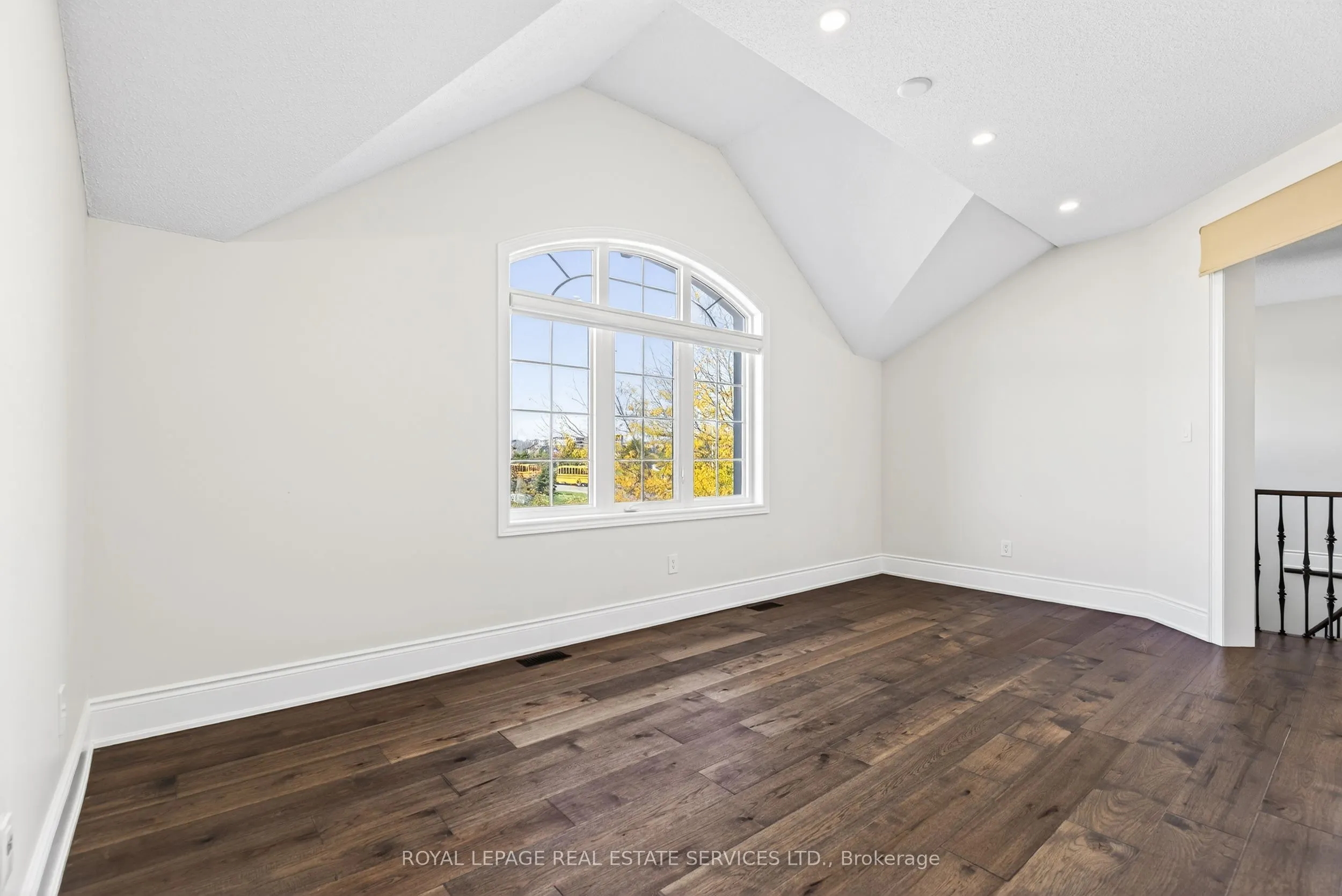 2240 PINE GLEN Road