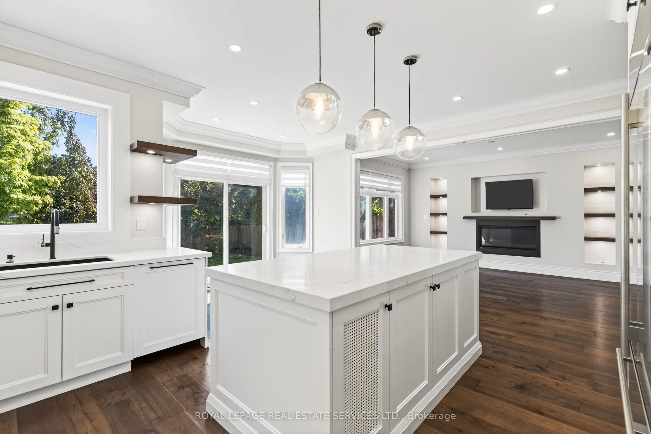 2240 PINE GLEN Road