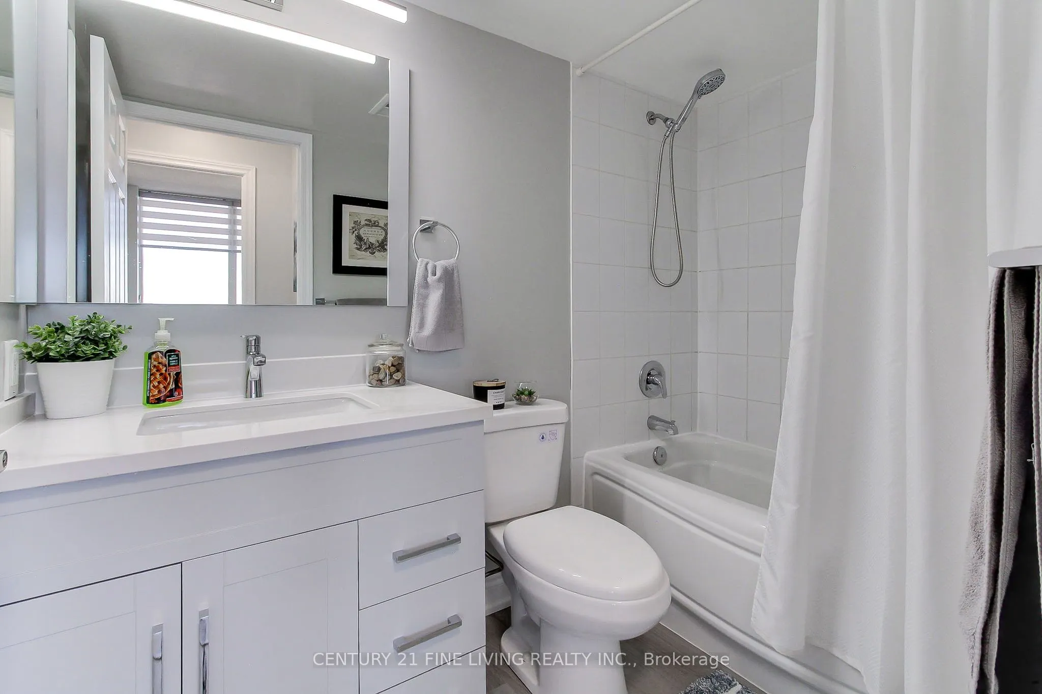 55 Strathaven Drive, #1415