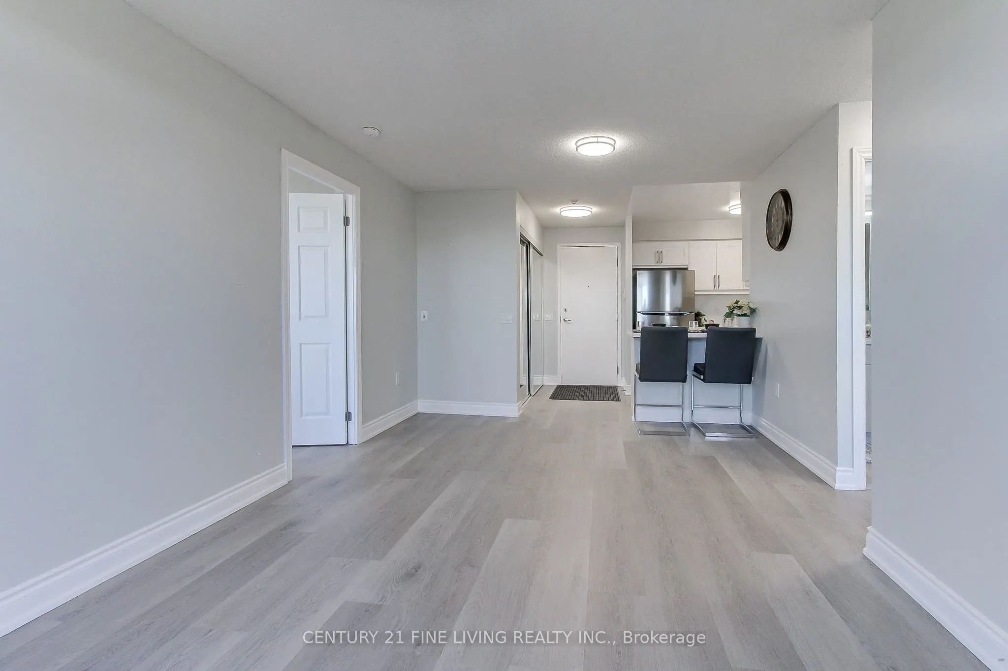 55 Strathaven Drive, #1415