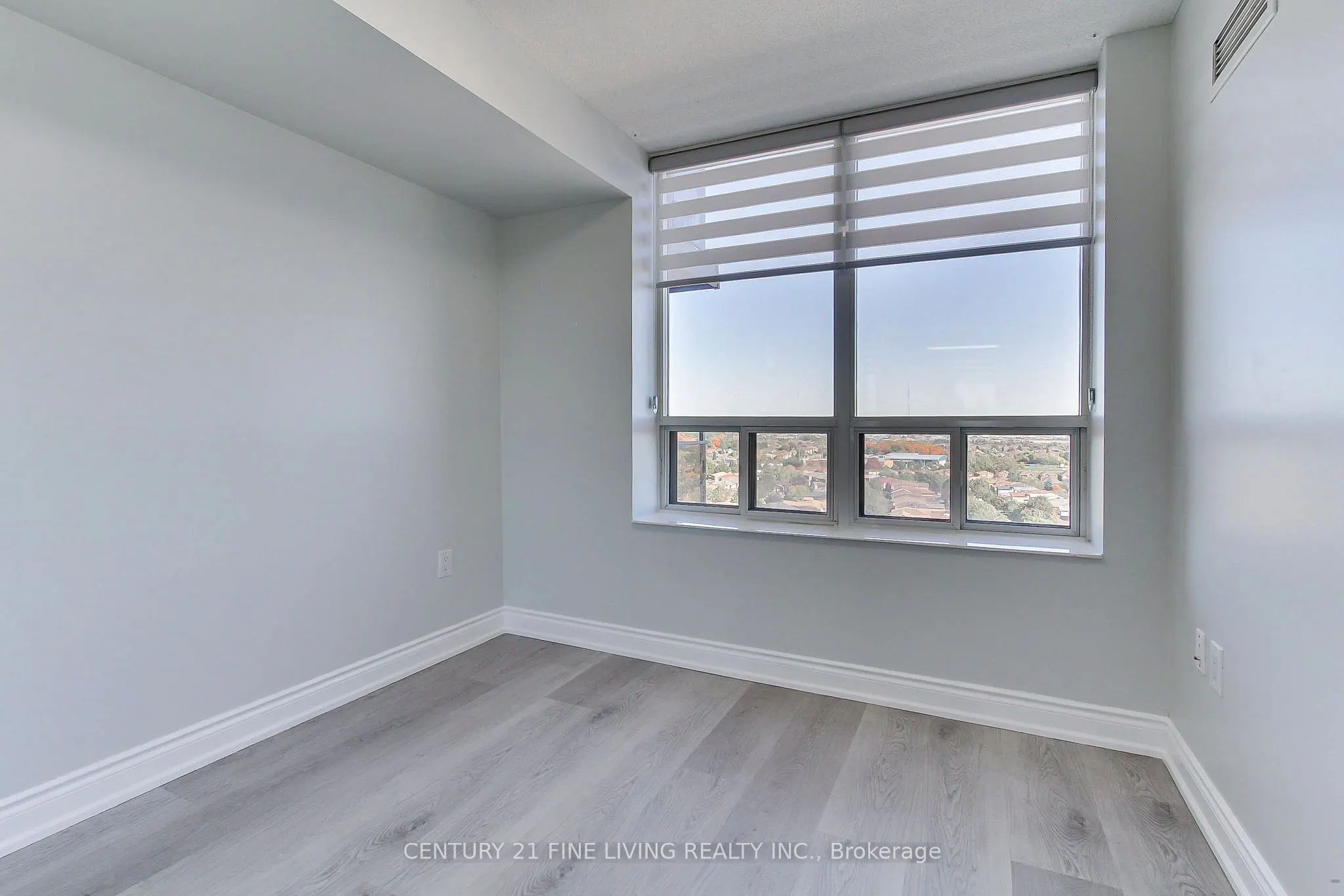 55 Strathaven Drive, #1415